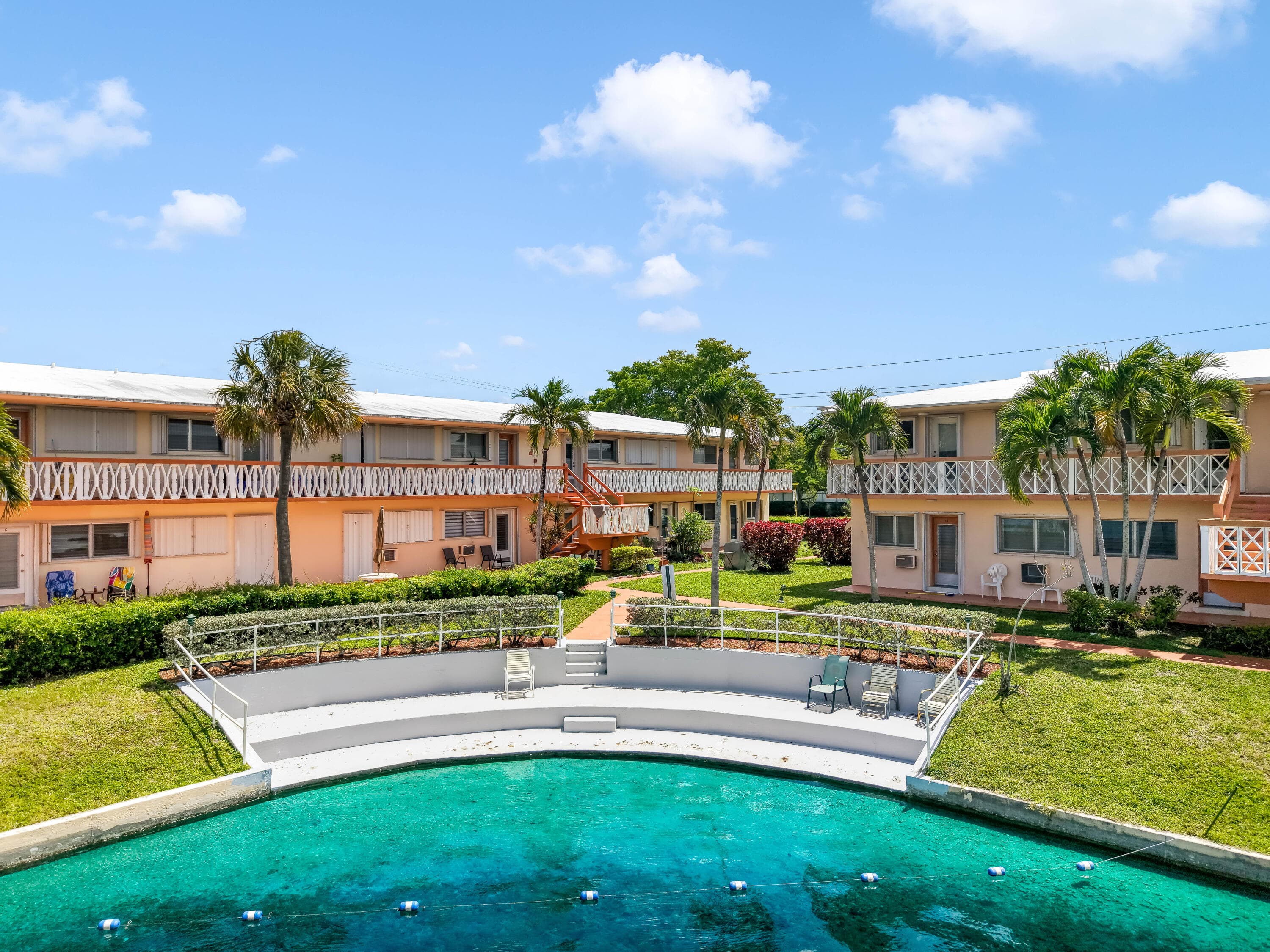 1000 SW 10th Avenue 9, Hallandale Beach, FL 33009 — photo 6 of 51