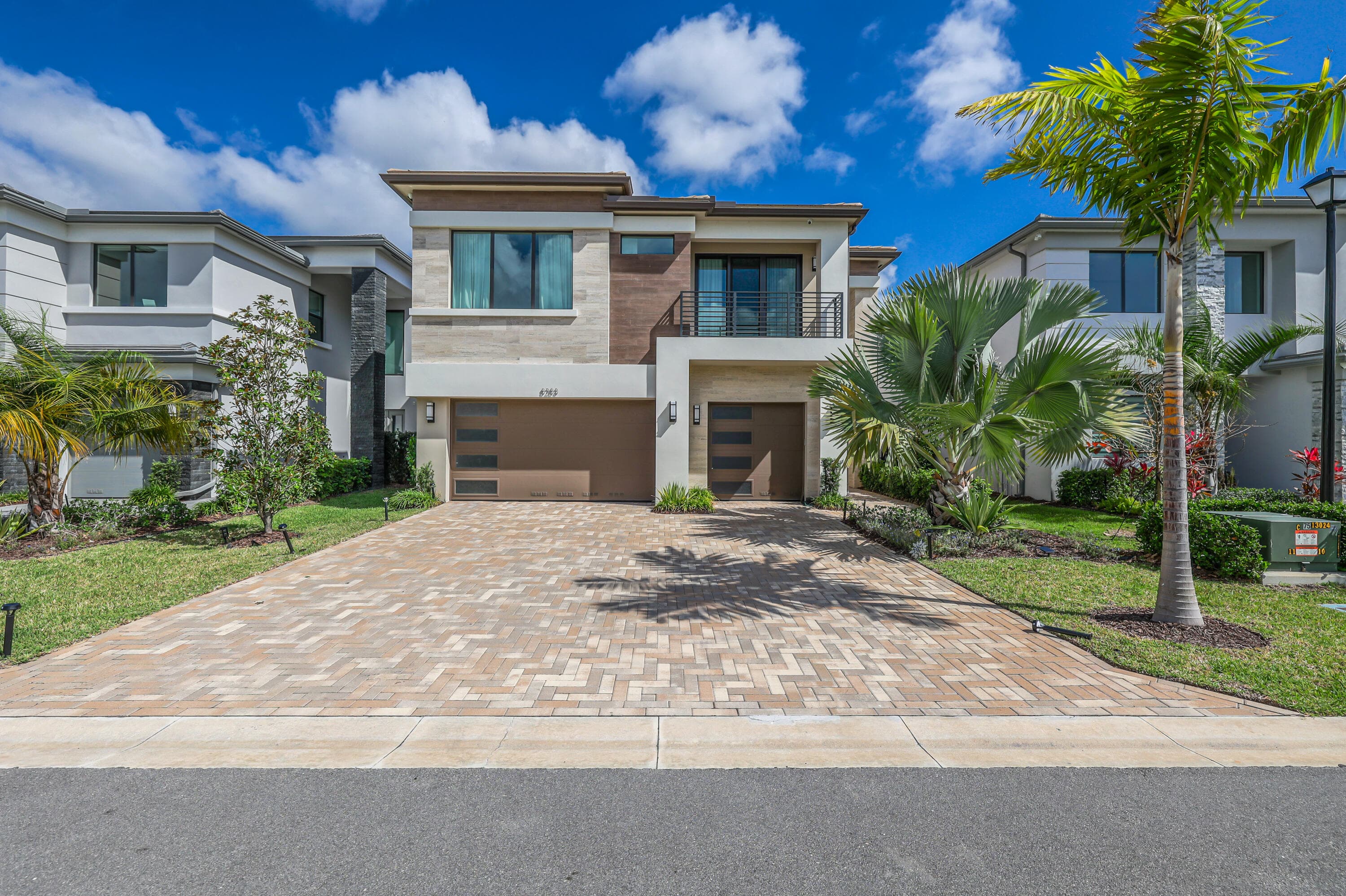 8283 Royal County Down Road, Boca Raton, FL 33434 — photo