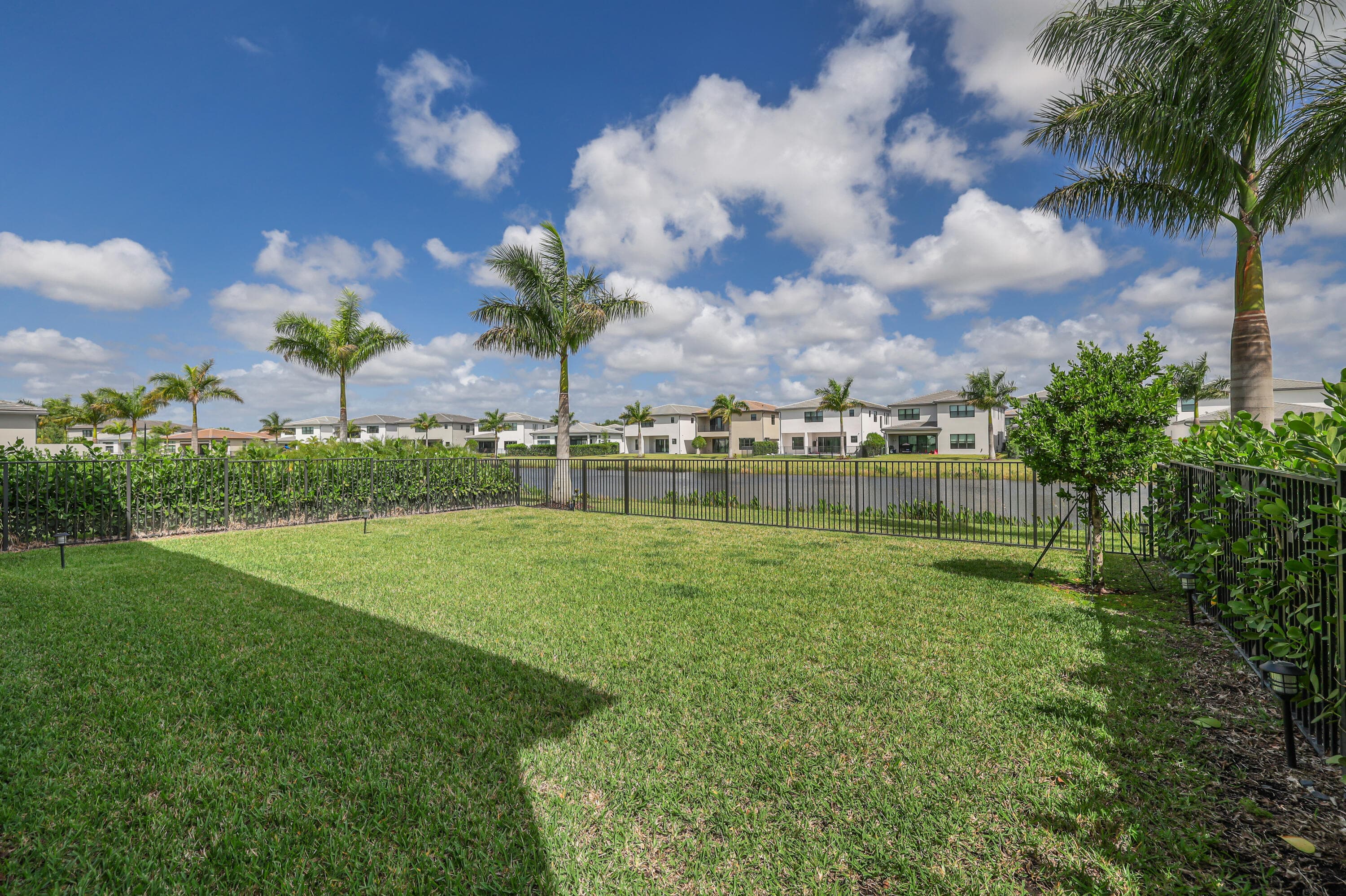 8283 Royal County Down Road, Boca Raton, FL 33434 — photo 61 of 88