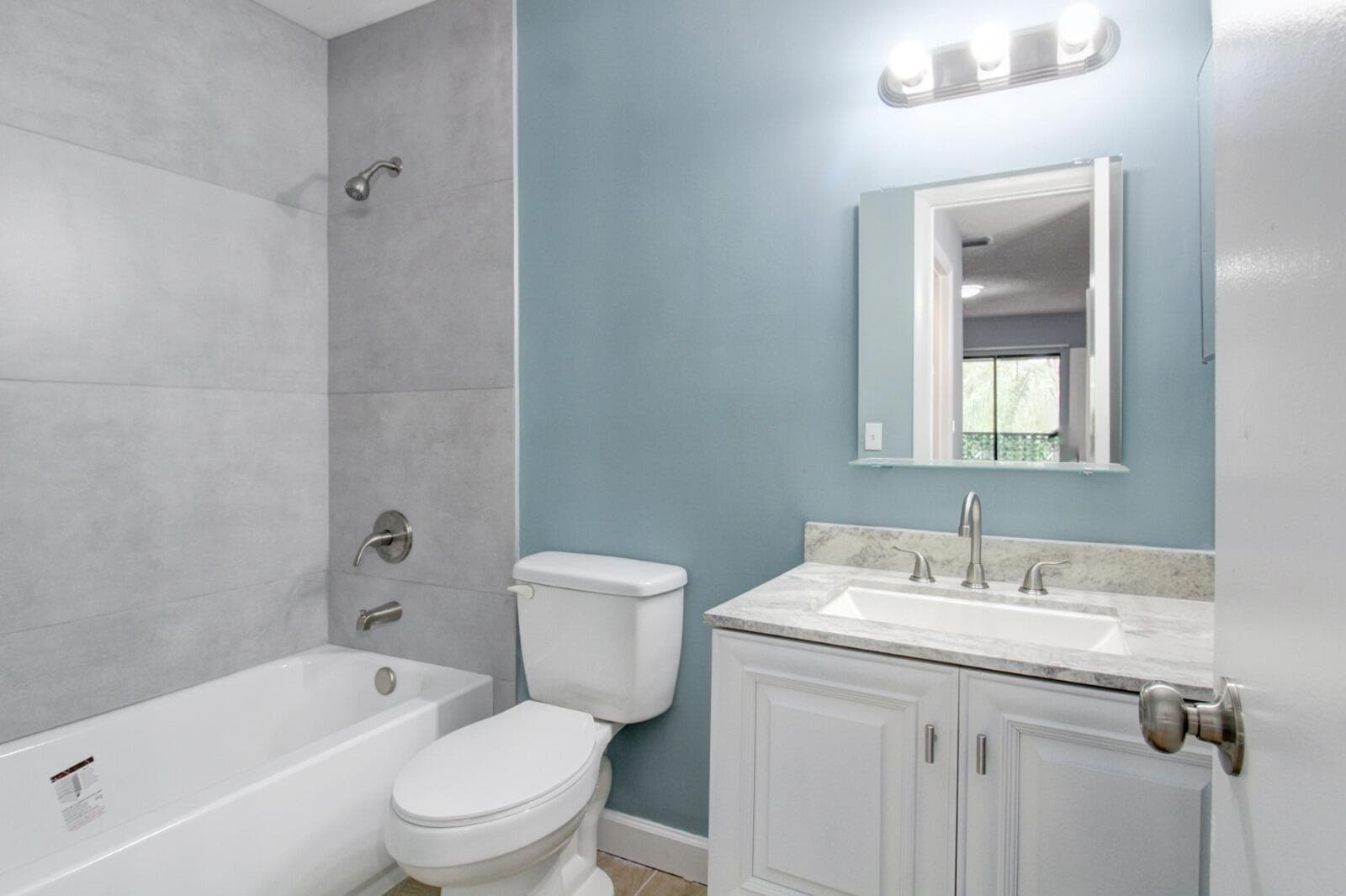 960 N Franklin Avenue 960d, Homestead, FL 33034 — photo 4 of 34