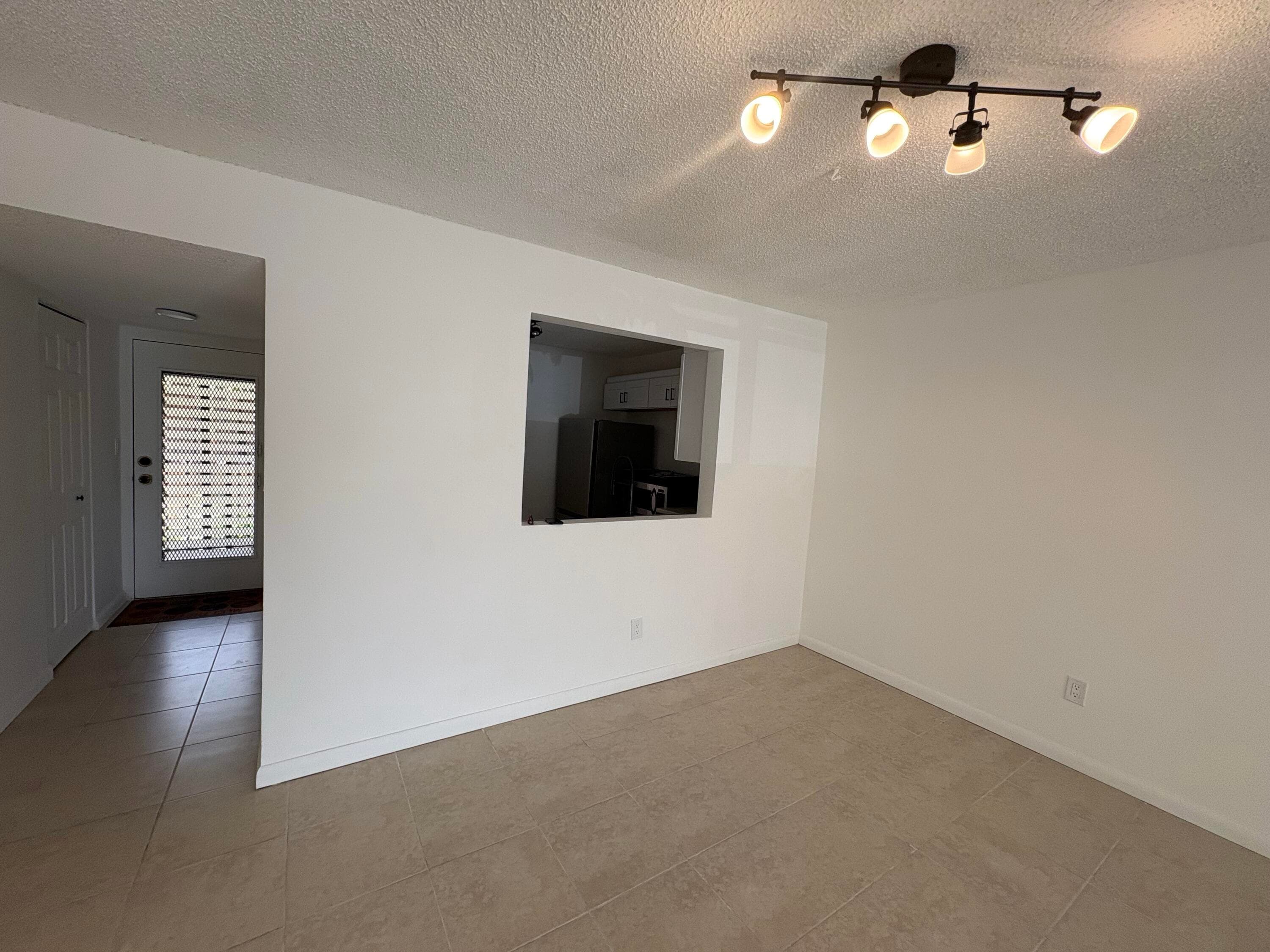 2850 Somerset Drive 208l, Lauderdale Lakes, FL 33311 — photo 9 of 44