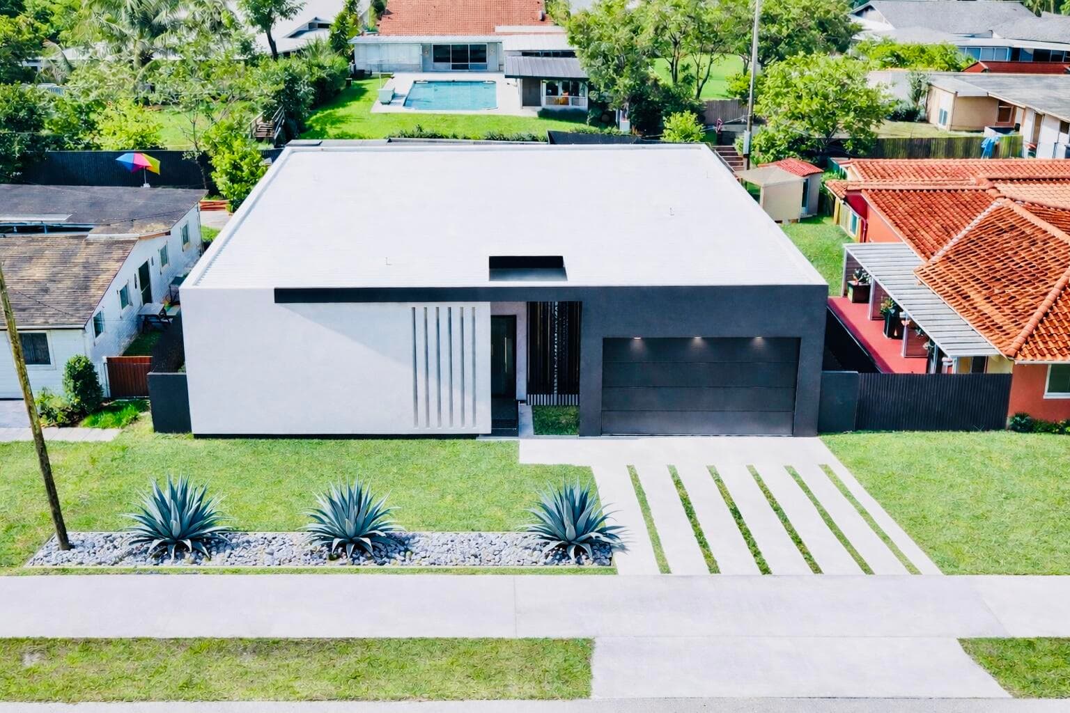 8966 SW 40th Terrace, Miami, FL 33165 — photo 1 of 42
