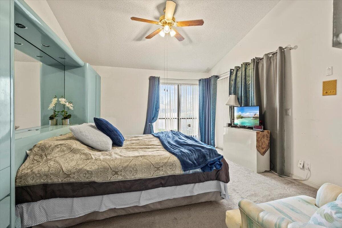 6691 S Pine Court, West Palm Beach, FL 33418 — photo 14 of 59