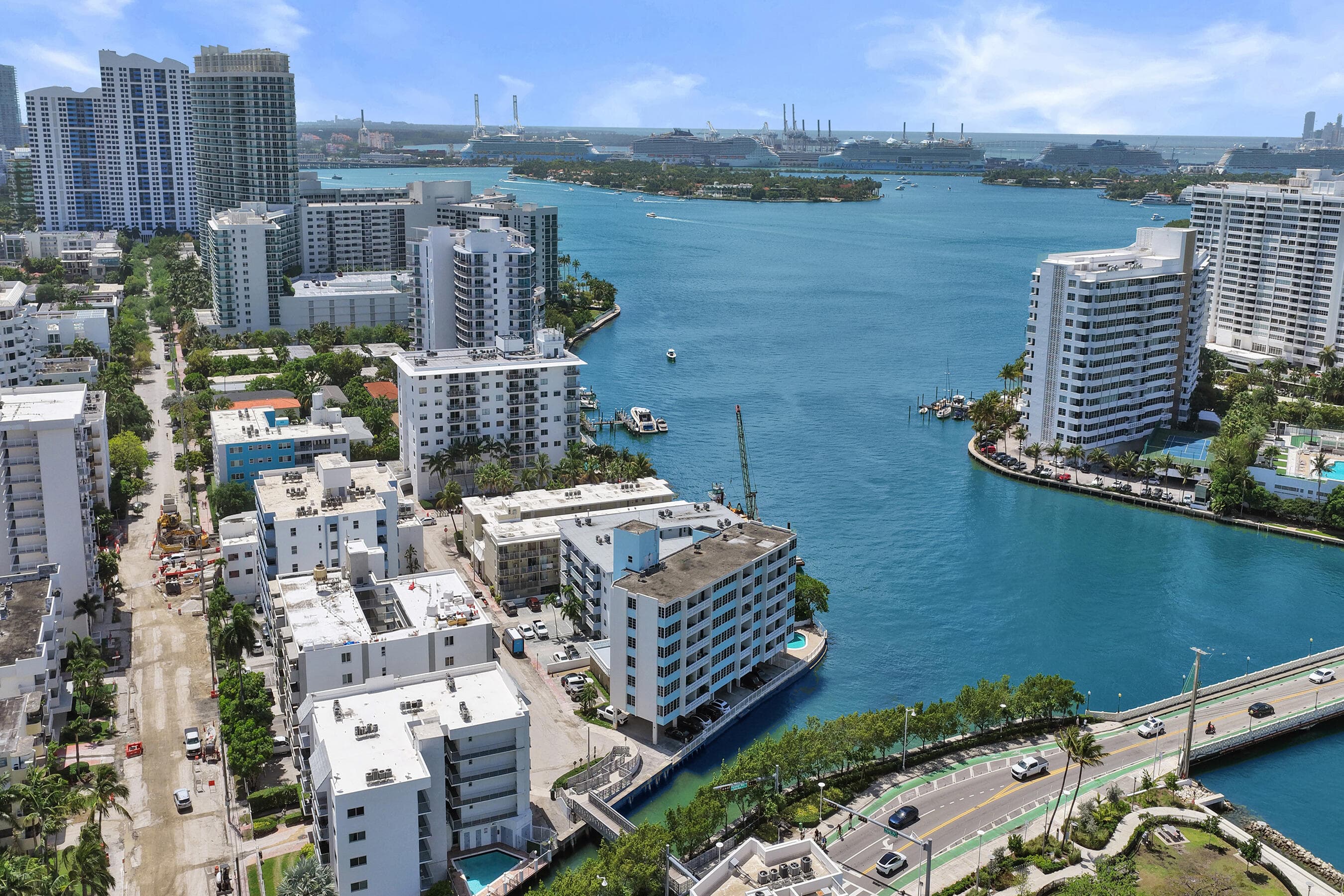 1670 Lincoln Court 3b, Miami Beach, FL 33139 — photo 37 of 43