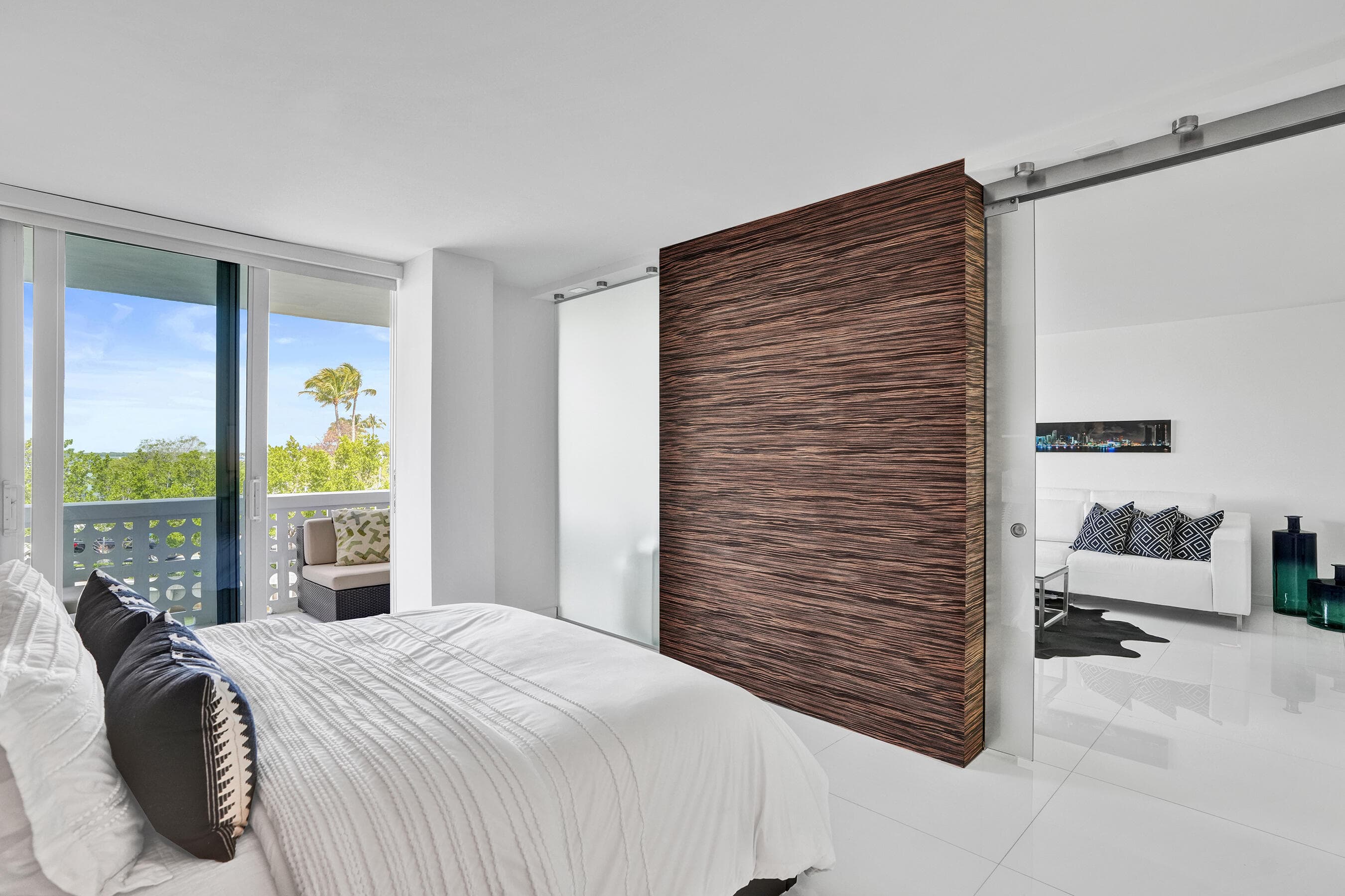 1670 Lincoln Court 3b, Miami Beach, FL 33139 — photo 20 of 43