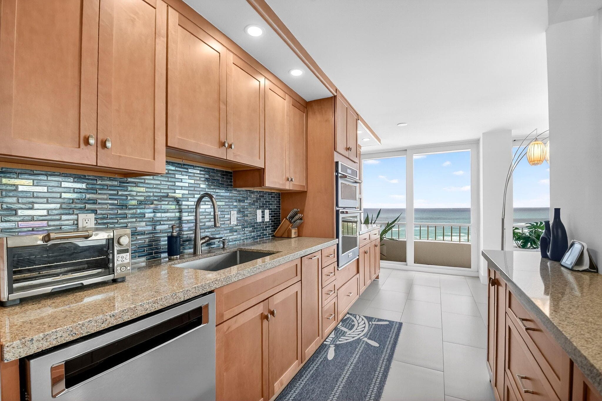 5540 N Ocean Drive 9b, Singer Island, FL 33404 — photo 4 of 57