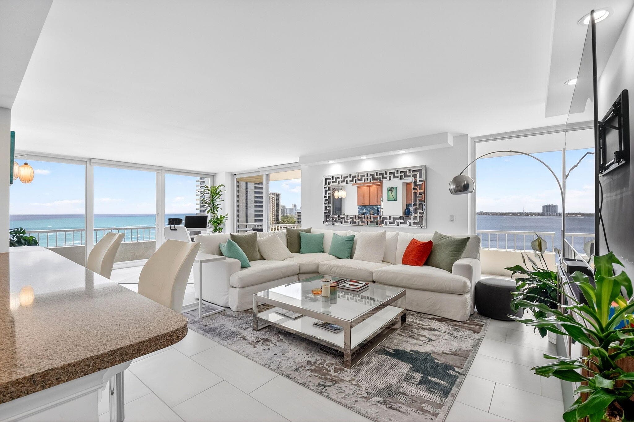 5540 N Ocean Drive 9b, Singer Island, FL 33404 — photo 2 of 57