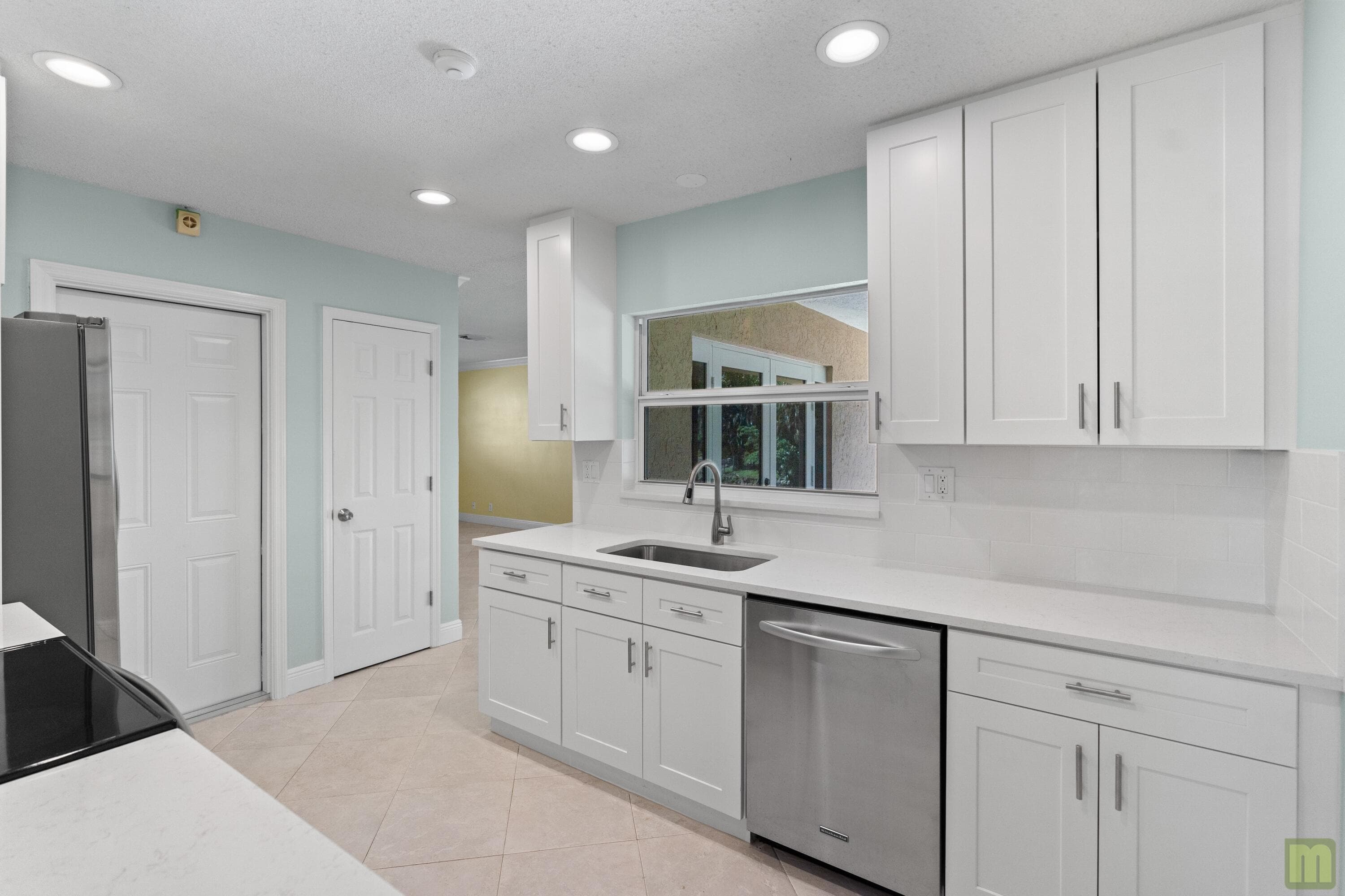 260 Lake Drive, Coconut Creek, FL 33066 — photo 13 of 90