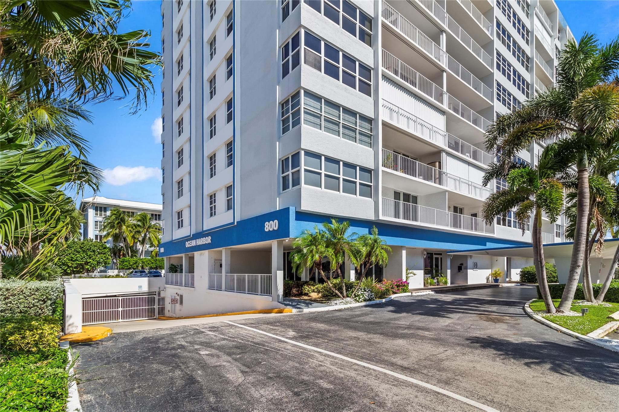 800 SE 20th Avenue 809, Deerfield Beach, FL 33441 — photo 41 of 42