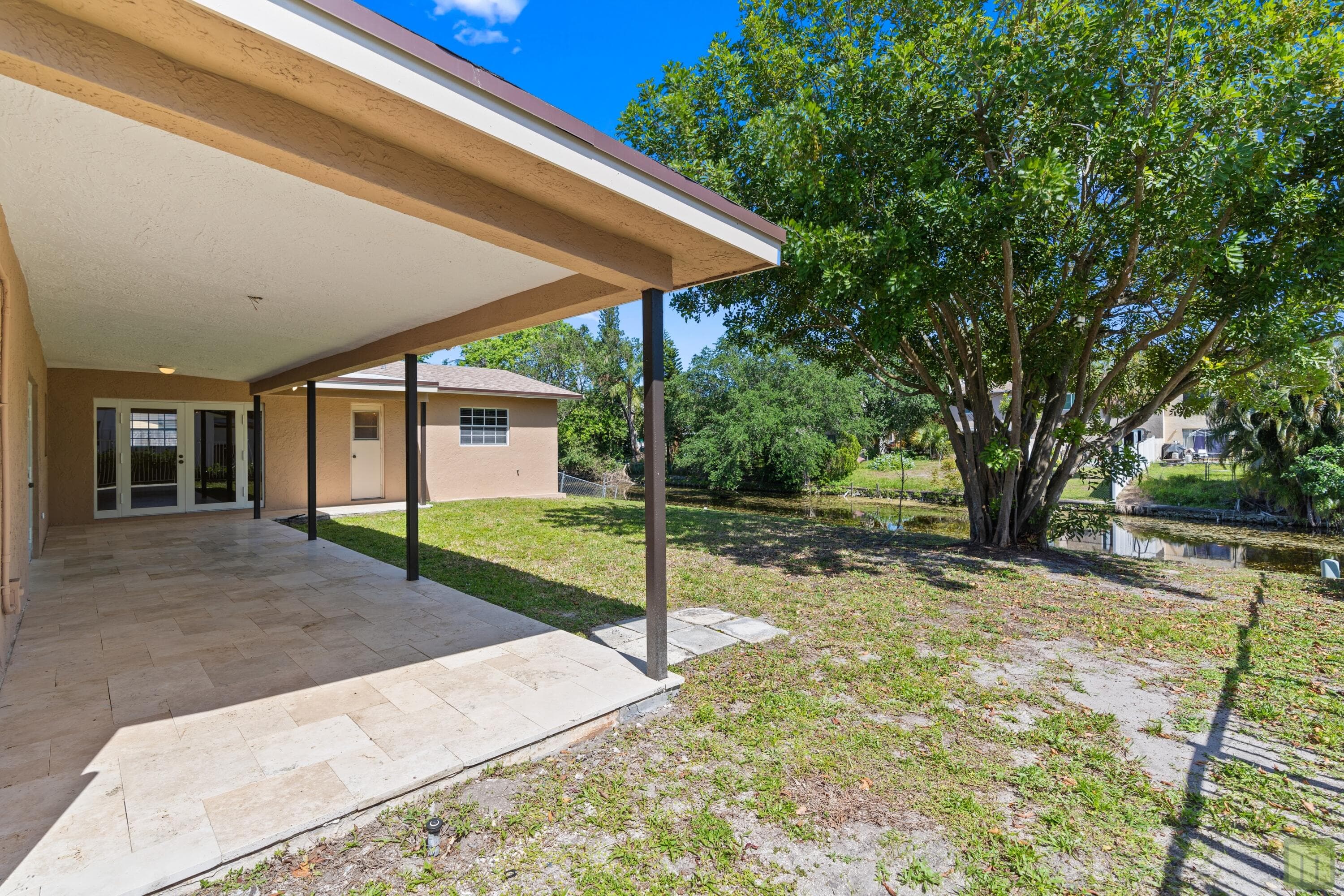 260 Lake Drive, Coconut Creek, FL 33066 — photo 32 of 90