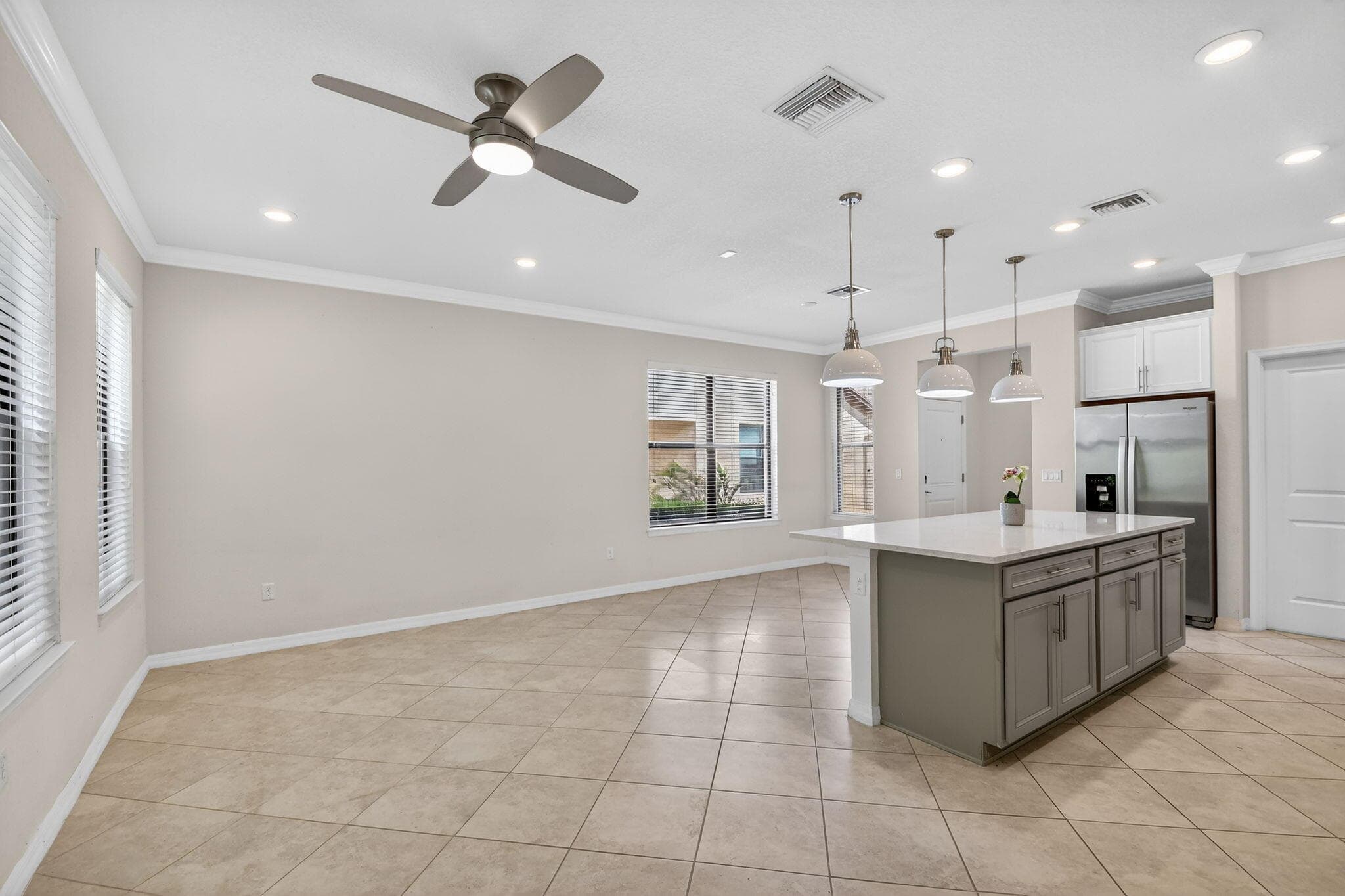 2841 Troubadour Street, Palm Springs, FL 33406 — photo 12 of 45