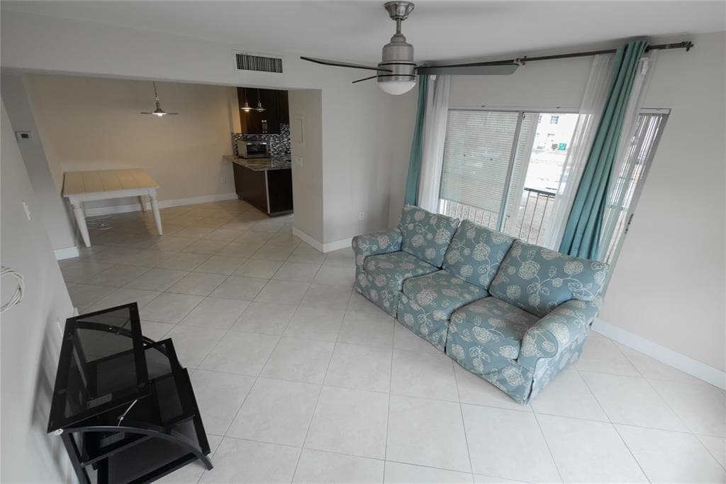 4152 Inverrary Drive 202, Lauderhill, FL 33319 — photo 4 of 13