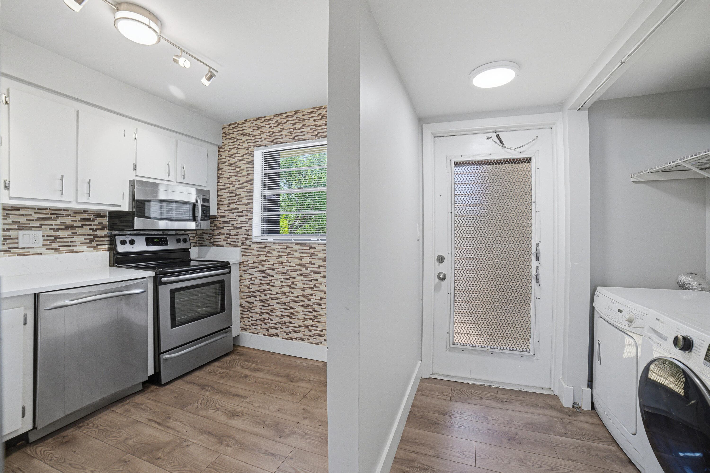 367 S Federal Highway C323, Deerfield Beach, FL 33441 — photo 13 of 34