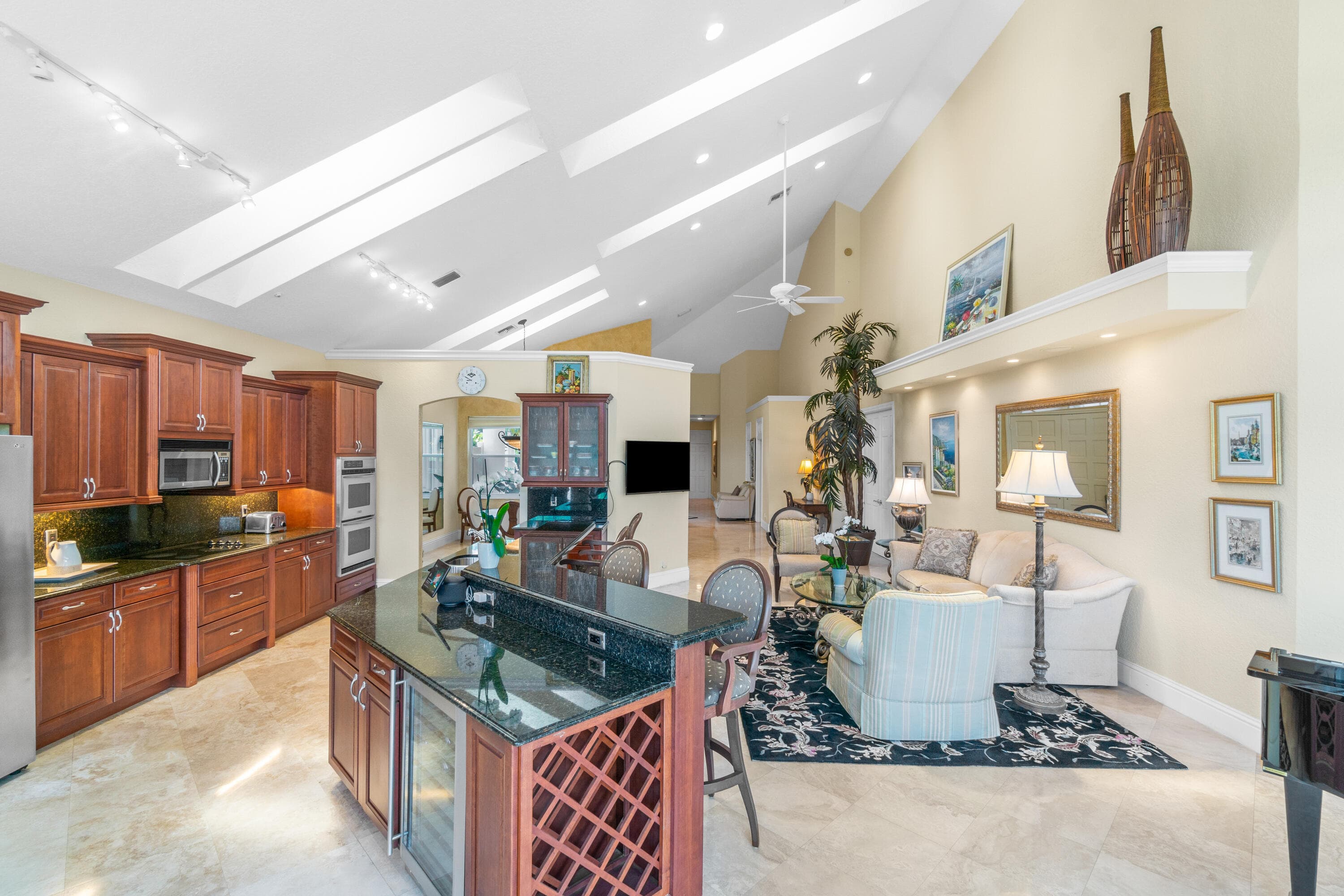 16850 Colchester Court, Delray Beach, FL 33484 — photo 11 of 42