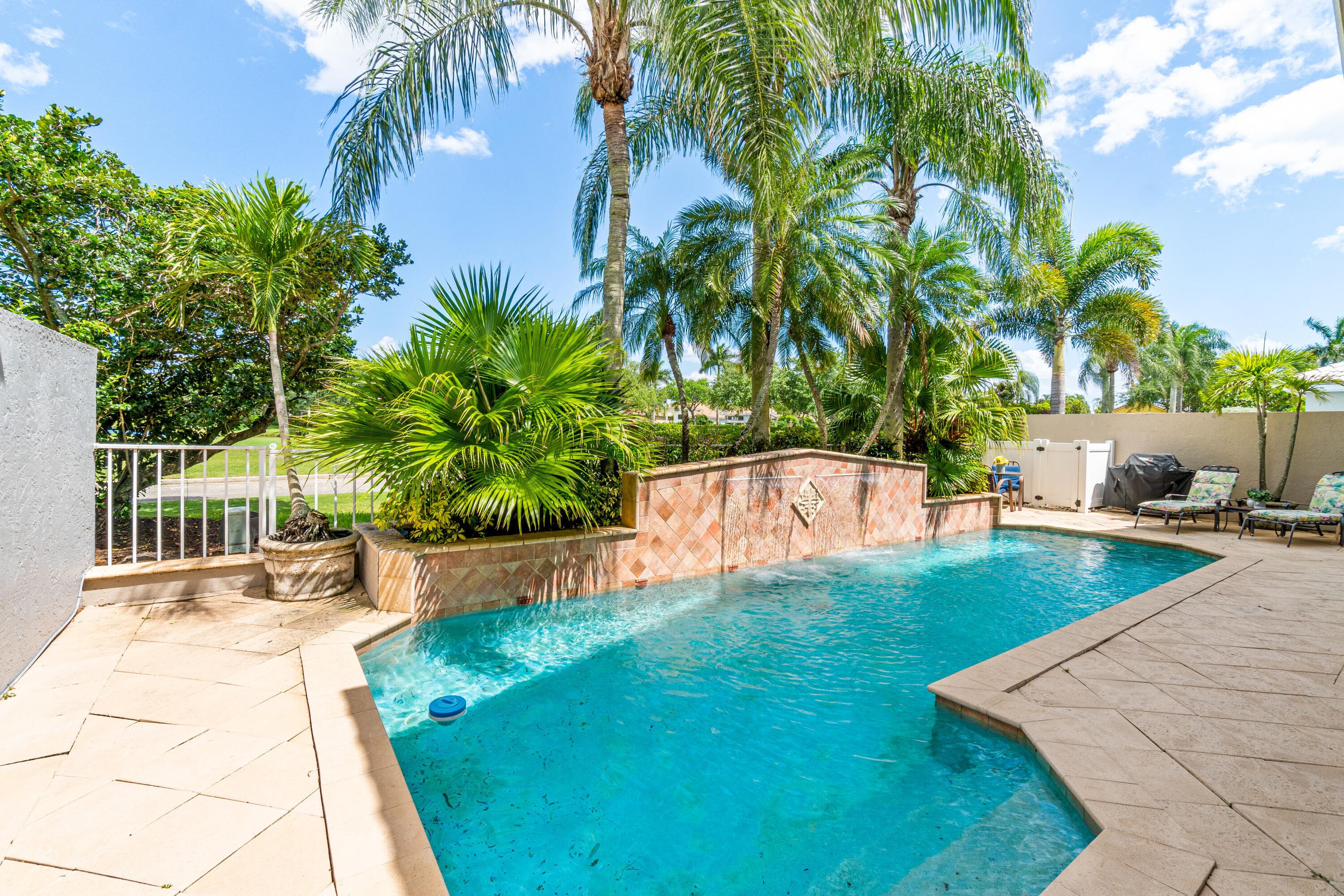 16850 Colchester Court, Delray Beach, FL 33484 — photo 4 of 42