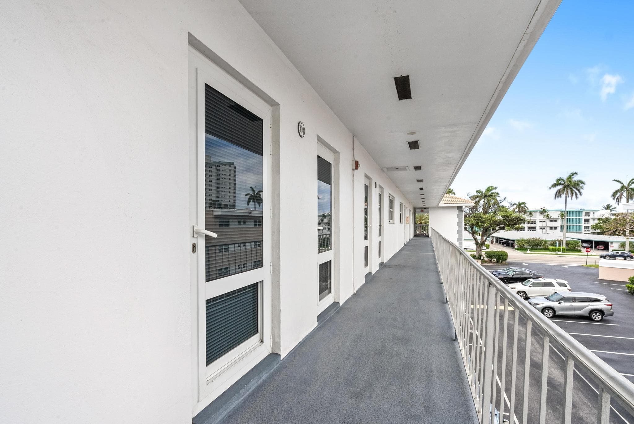 1461 S Ocean Boulevard 304, Lauderdale-By-The-Sea, FL 33062 — photo 17 of 25