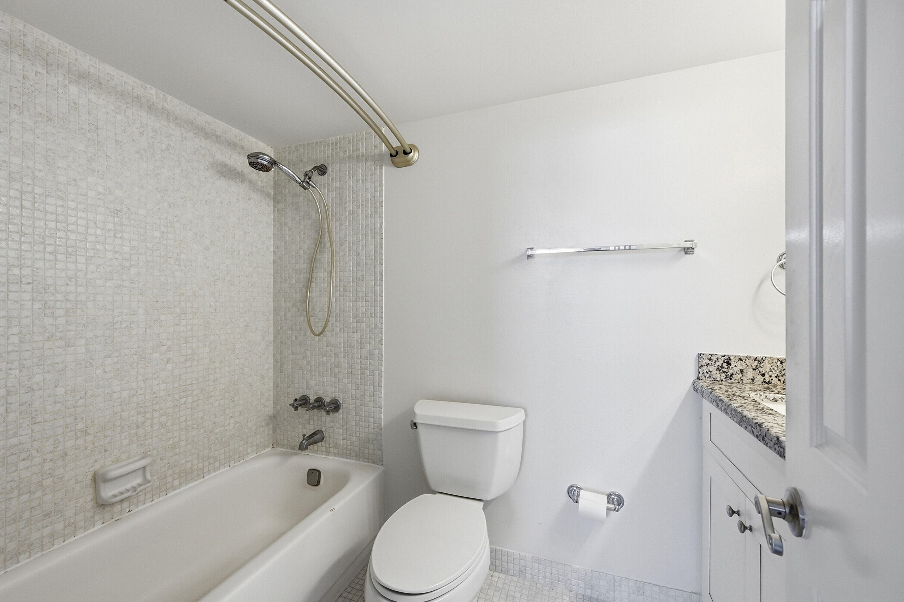 5700 NW 2nd Avenue 604, Boca Raton, FL 33487 — photo 13 of 43