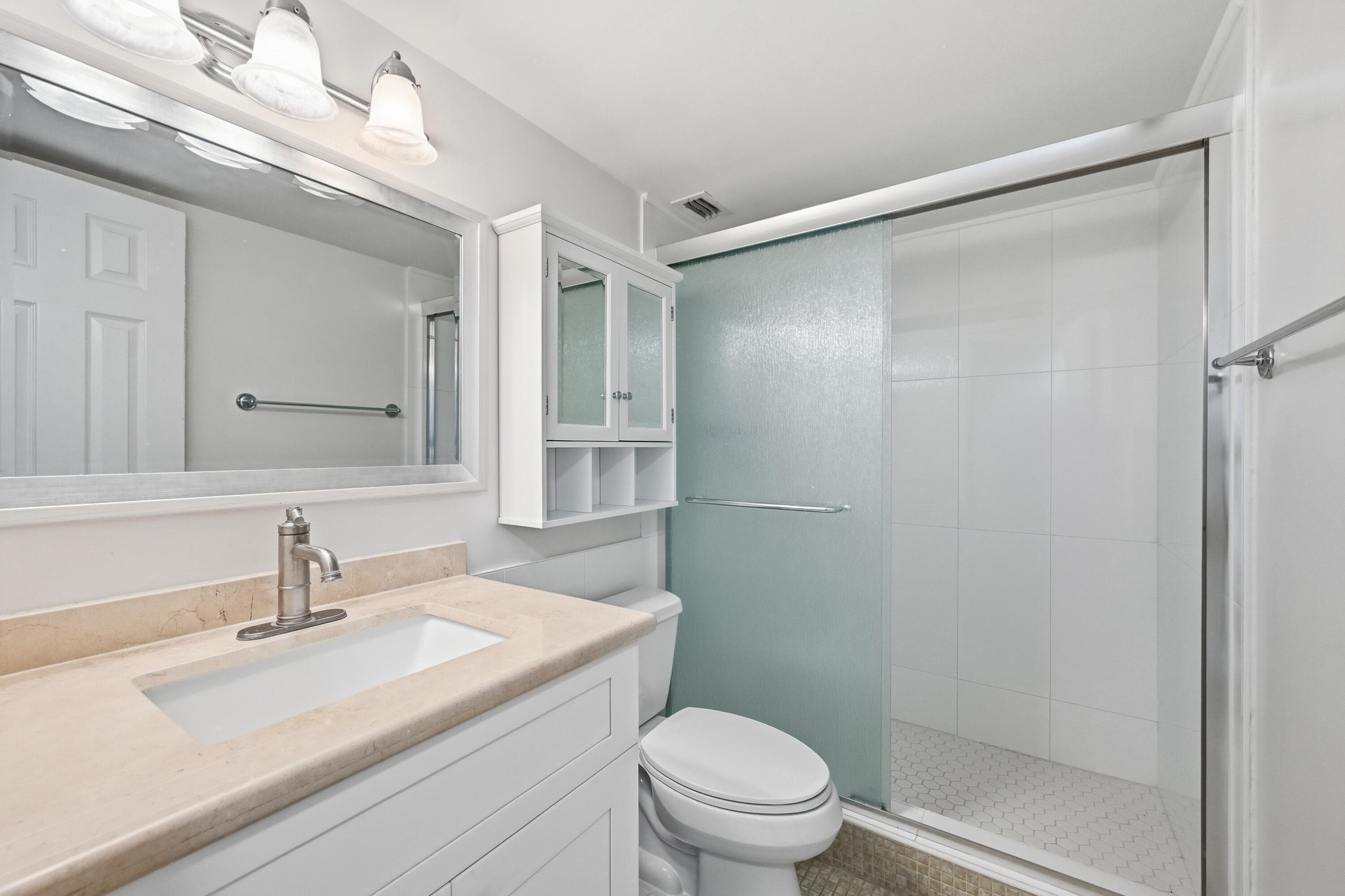 5700 NW 2nd Avenue 604, Boca Raton, FL 33487 — photo 16 of 43