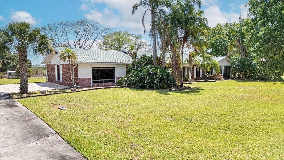 2531 River Road, Moore Haven, FL 33471 — photo 5 of 110