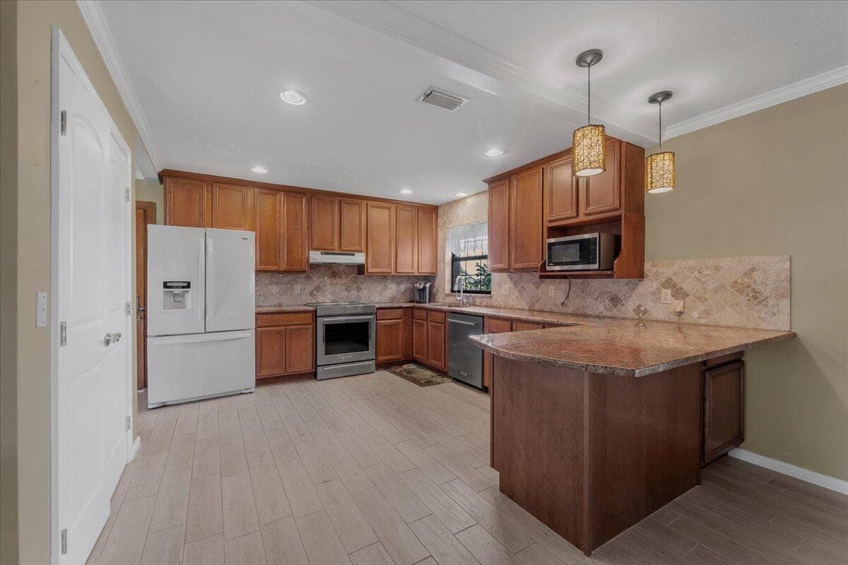 2531 River Road, Moore Haven, FL 33471 — photo 42 of 110