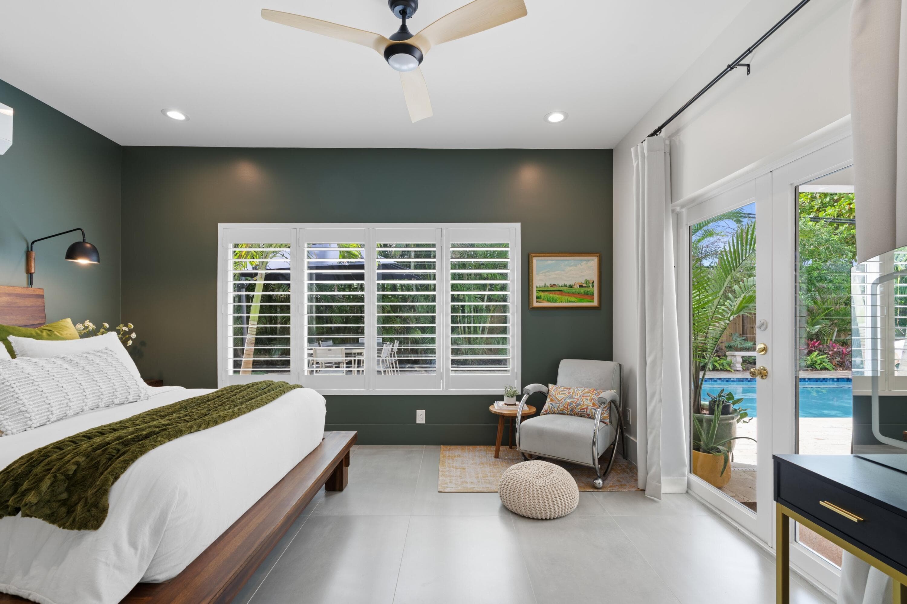450 NE 5th Circle, Boca Raton, FL 33431 — photo 13 of 46