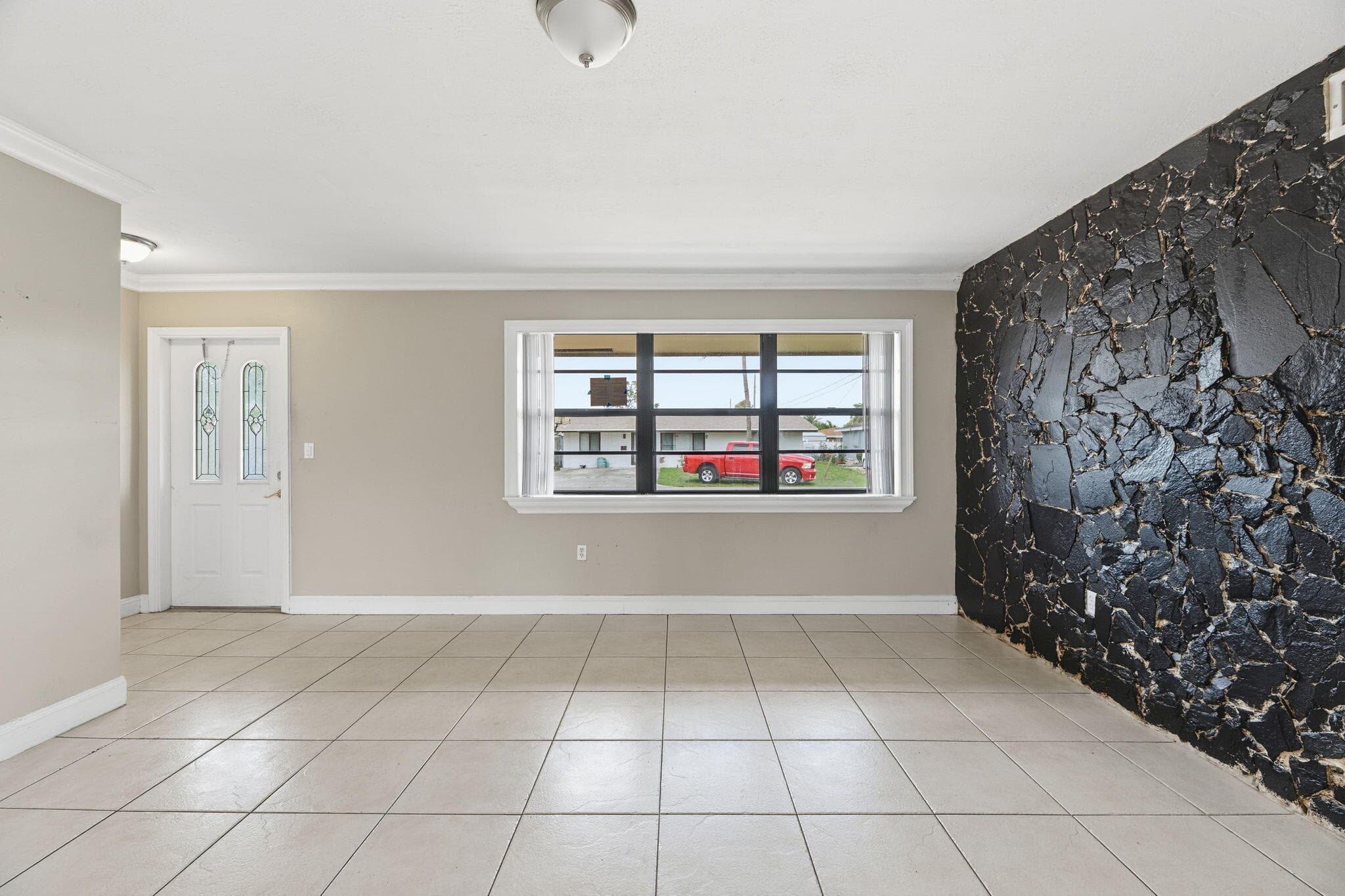 7670 NW 11th Court, Pembroke Pines, FL 33024 — photo 4 of 27