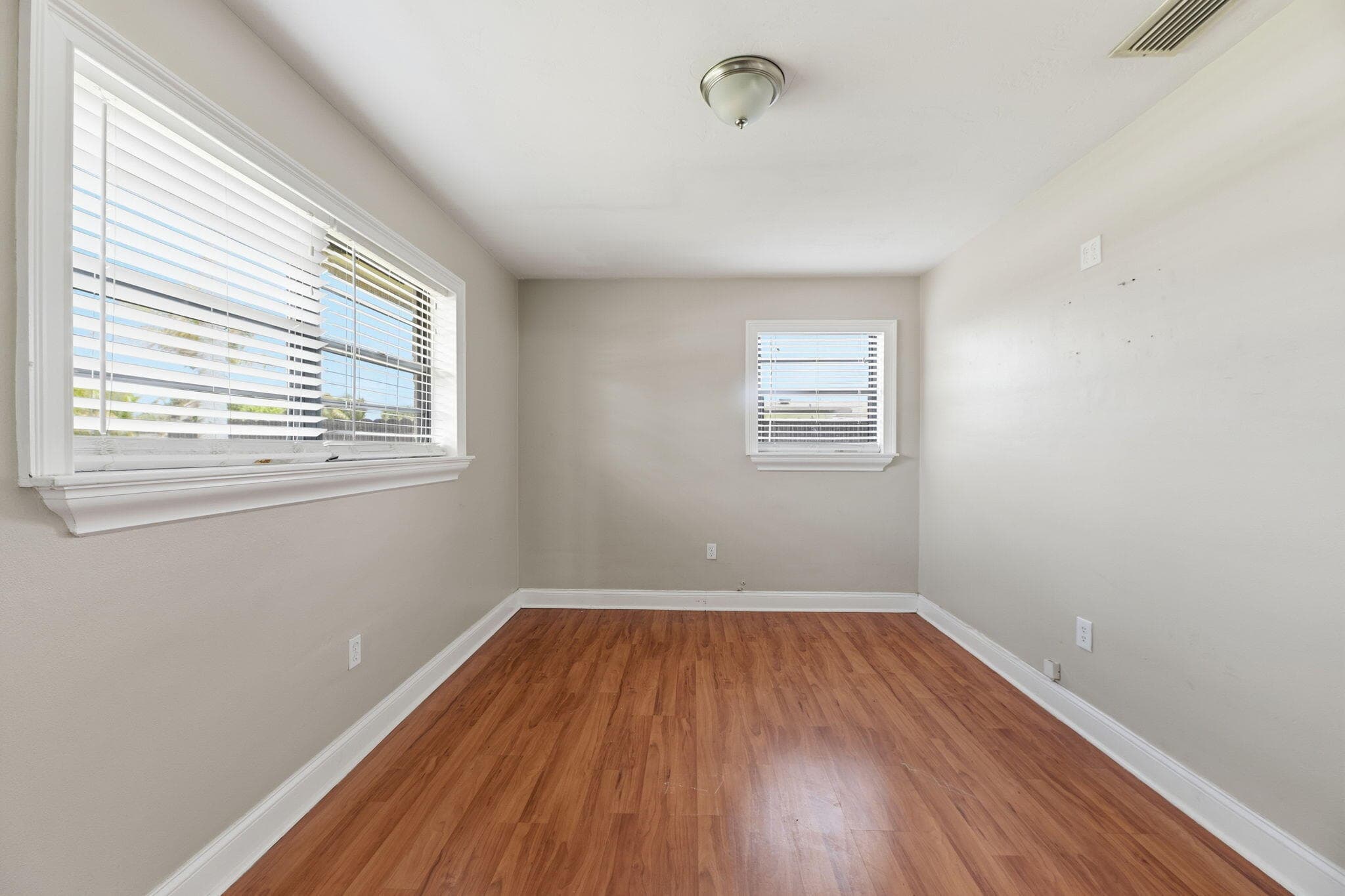 7670 NW 11th Court, Pembroke Pines, FL 33024 — photo 13 of 27