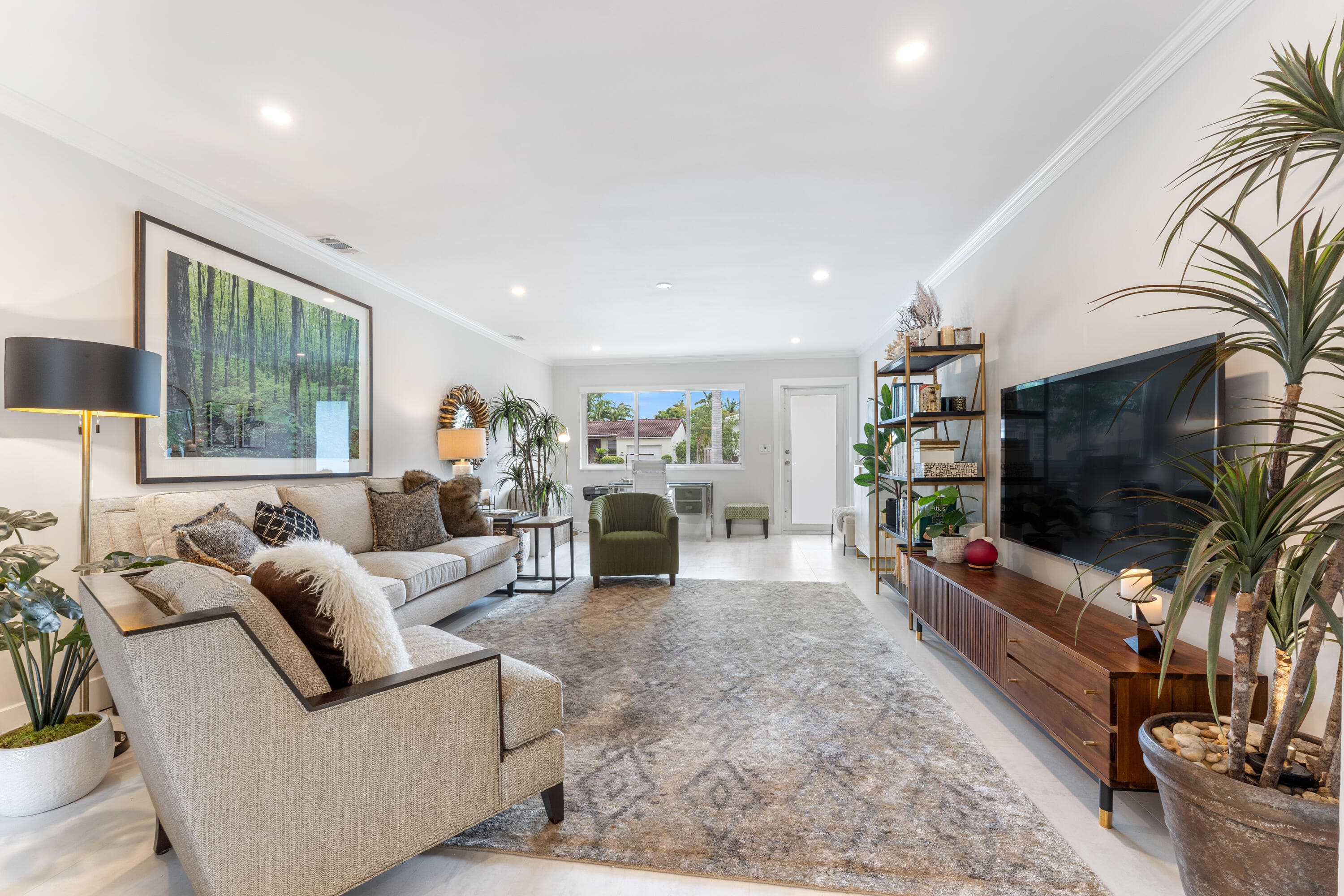 807 SE 11th Court, Fort Lauderdale, FL 33316 — photo 5 of 23
