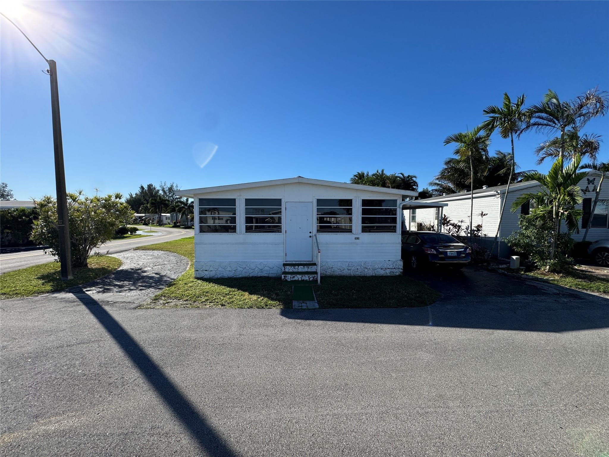 3028 Lakeshore Drive, Fort Lauderdale, FL 33312 — photo 4 of 39