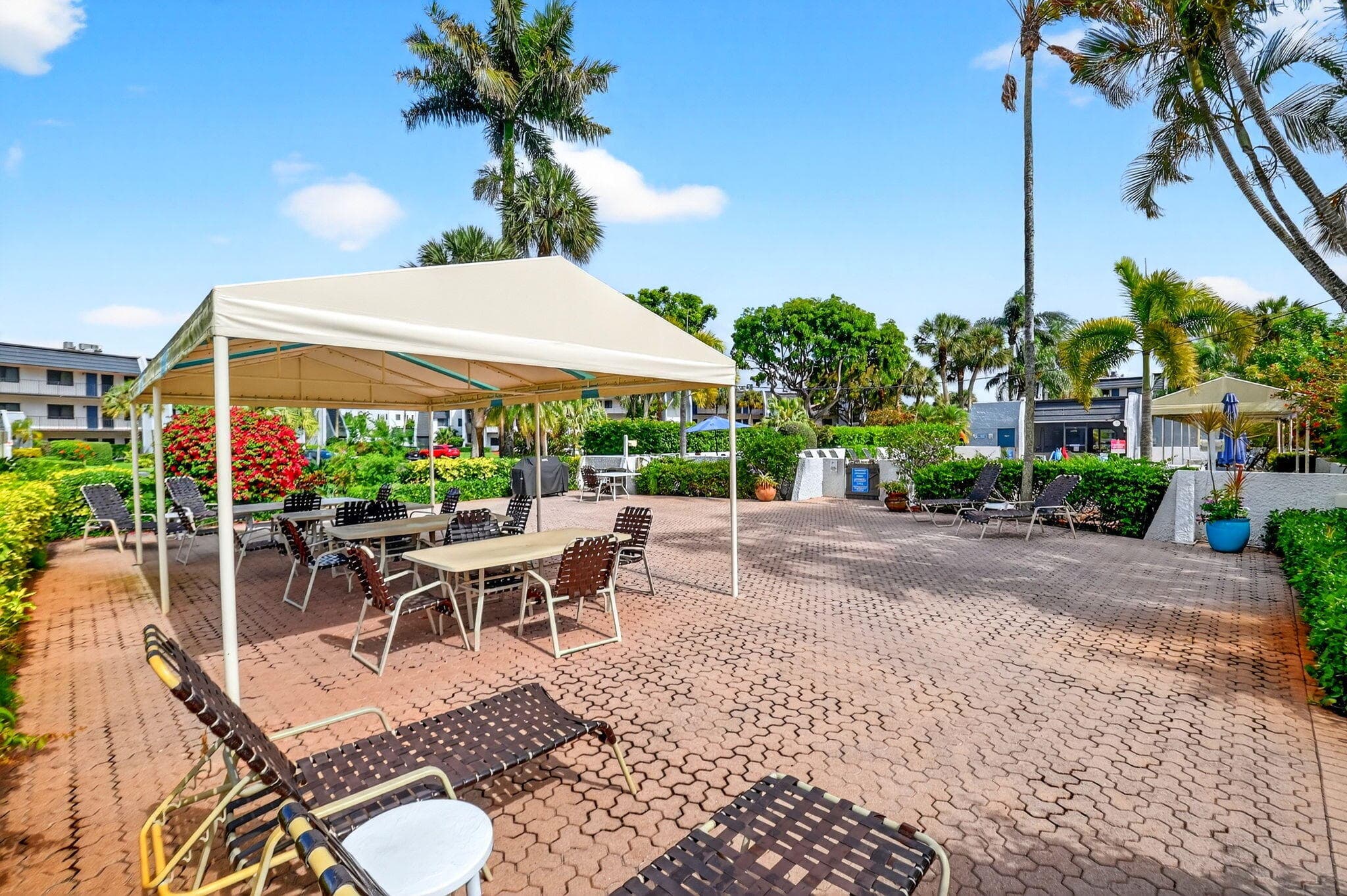4290 Deste Court 303, Lake Worth, FL 33467 — photo 40 of 43