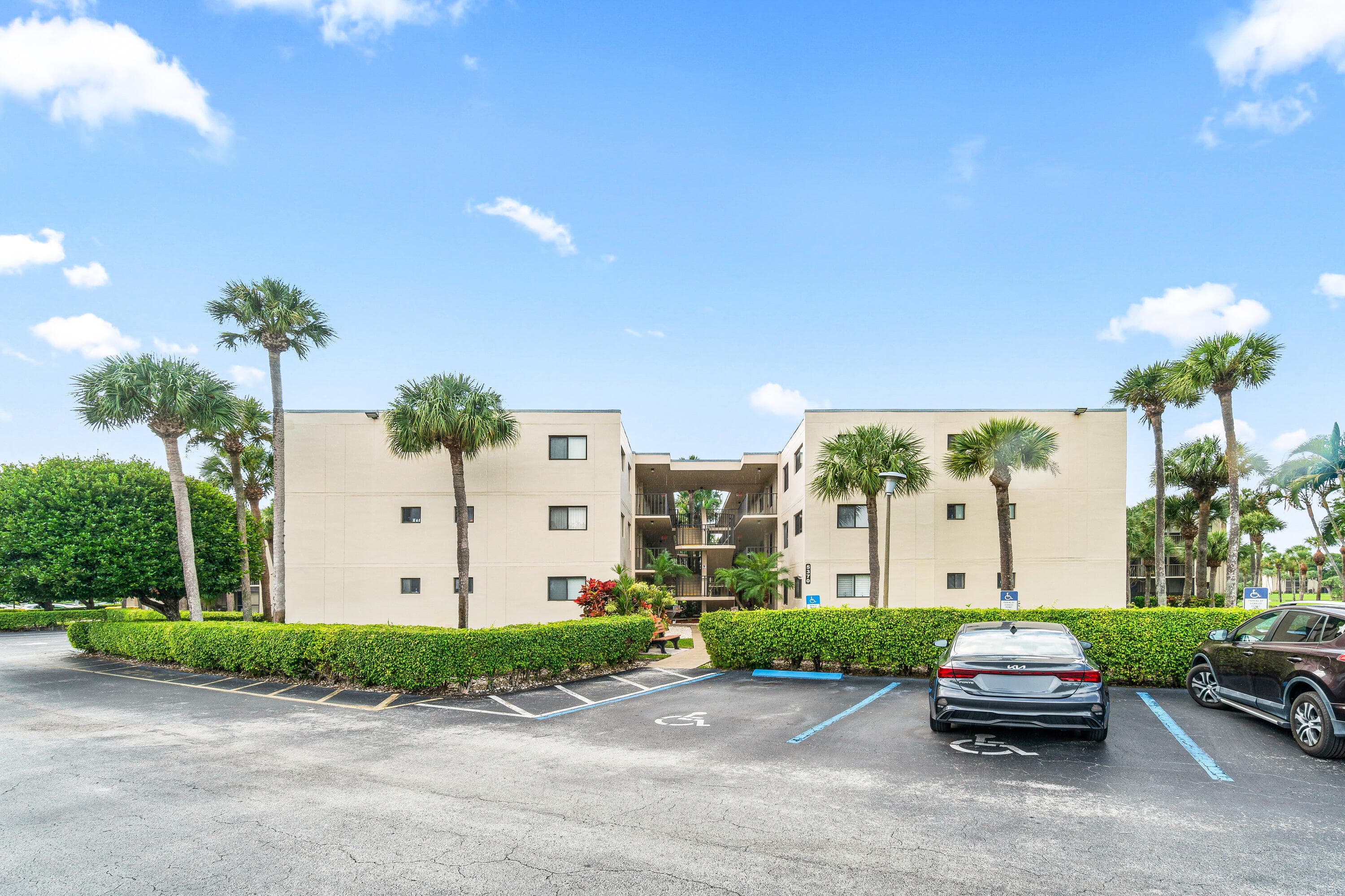 5370 Las Verdes Circle 209, Delray Beach, FL 33484 — photo 3 of 30