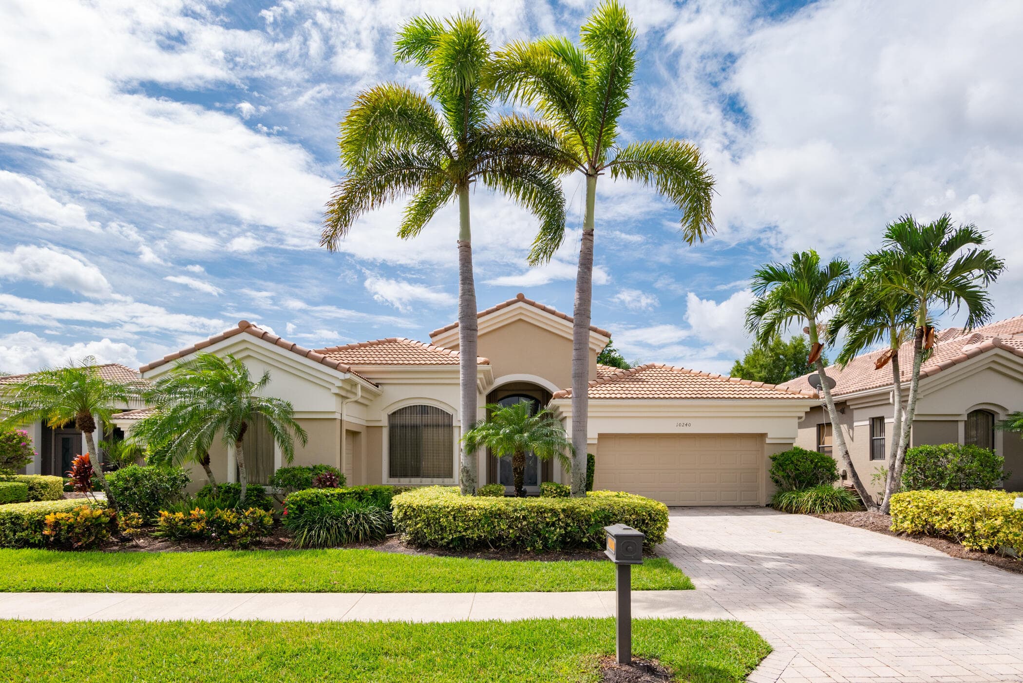 10240 Blue Heron Cove, West Palm Beach, FL 33412 — photo 1 of 40