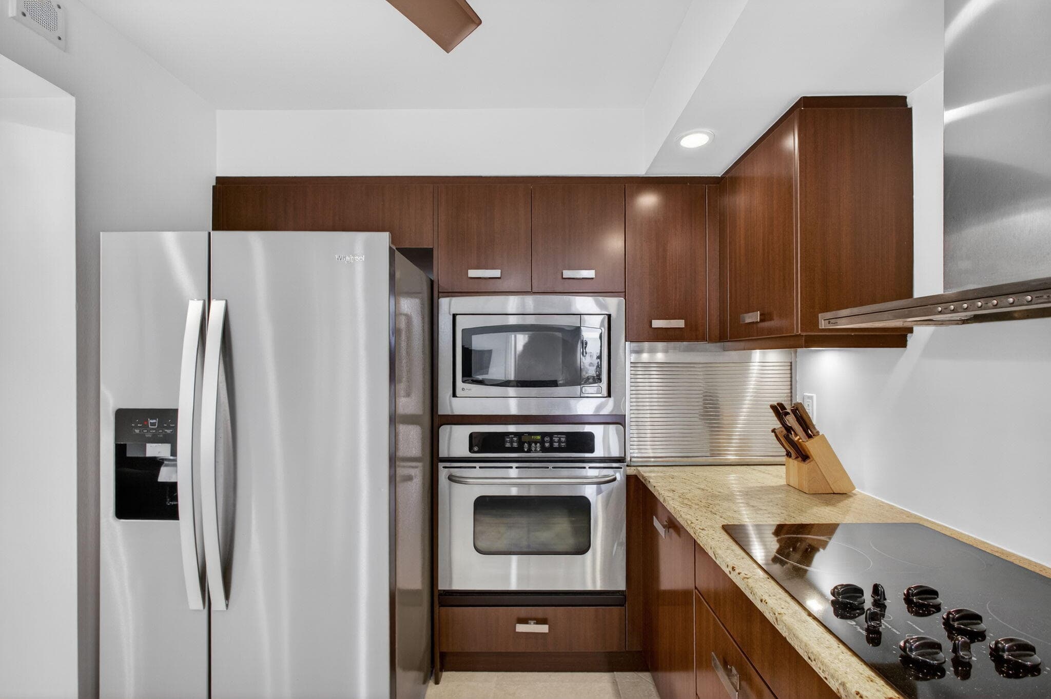 2800 N Ocean Drive B24d, Singer Island, FL 33404 — photo 3 of 79