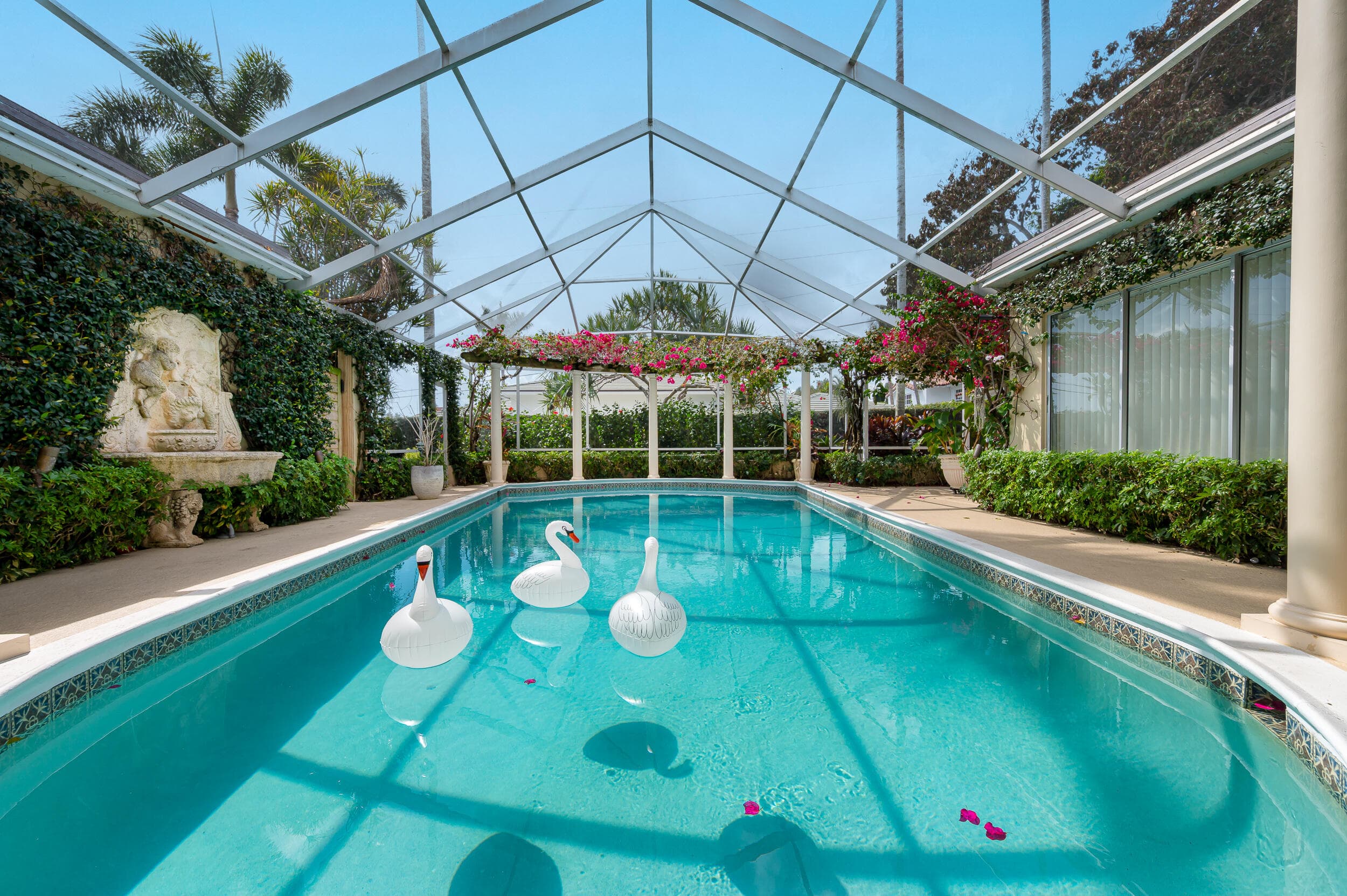 280 Tradewind Drive, Palm Beach, FL 33480 — photo 7 of 34