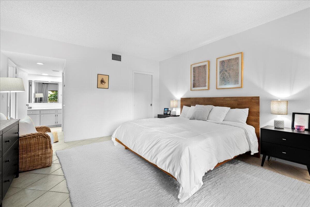 11863 Wimbledon Circle 446, Wellington, FL 33414 — photo 13 of 46