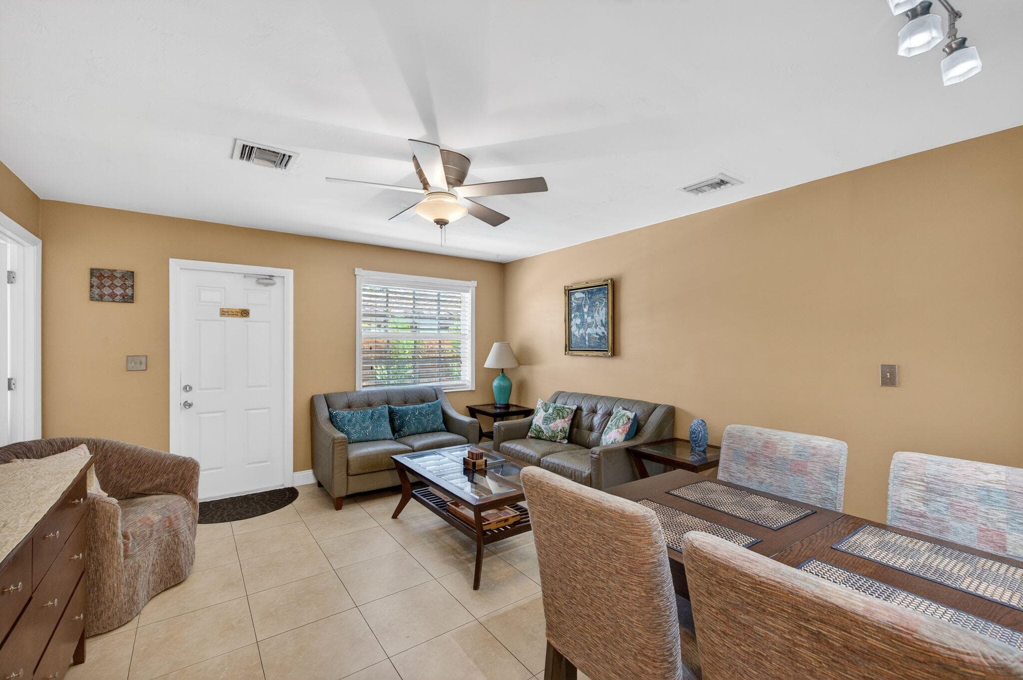 4532 Poinciana Street, Lauderdale-By-The-Sea, FL 33308 — photo 7 of 61
