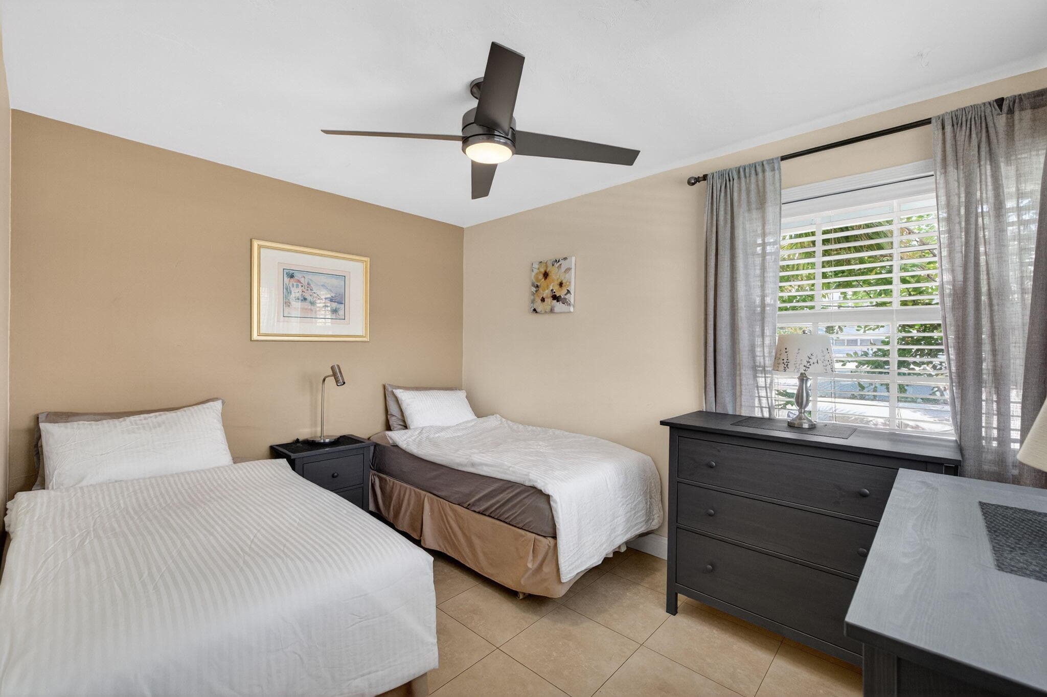 4532 Poinciana Street, Lauderdale-By-The-Sea, FL 33308 — photo 15 of 61