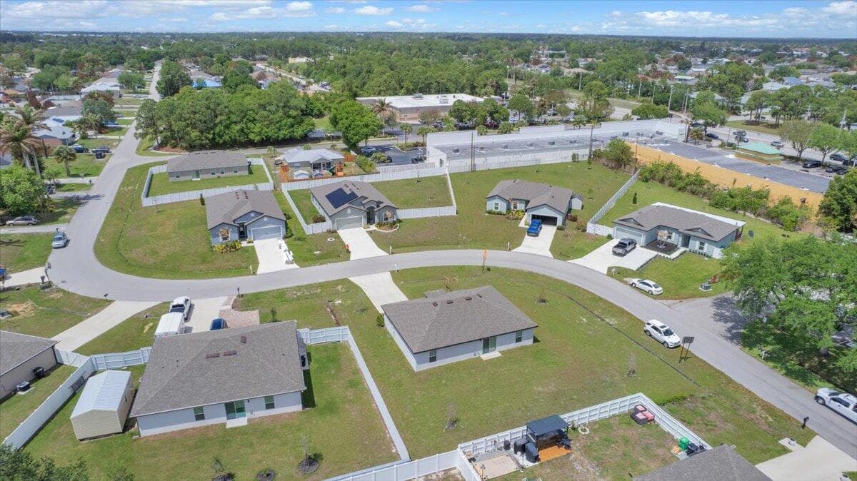 920 SW Castaneda Lane, Port St. Lucie, FL 34953 — photo 5 of 28
