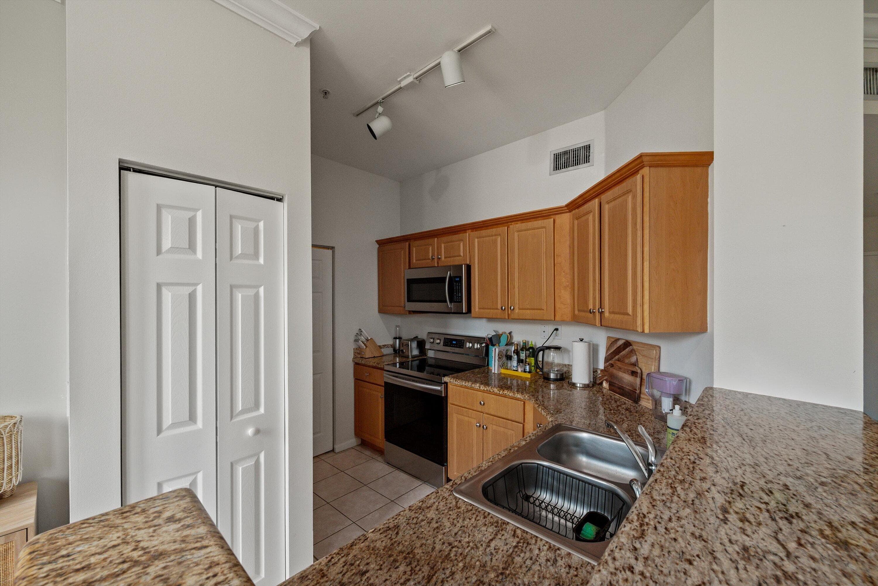 11770 Saint Andrews Place 308, Wellington, FL 33414 — photo 11 of 23
