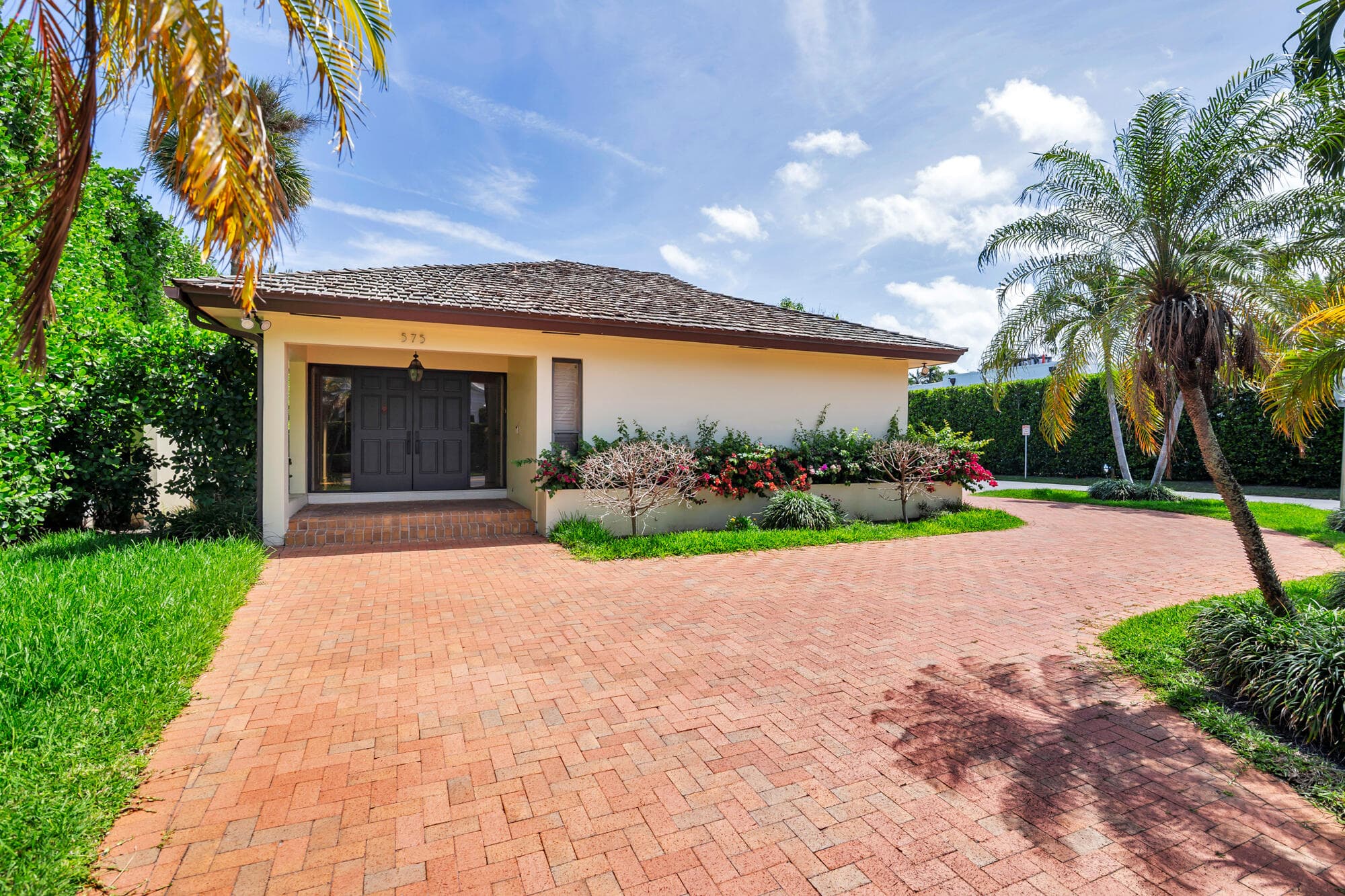 575 N Lake Way, Palm Beach, FL 33480 — photo 5 of 23