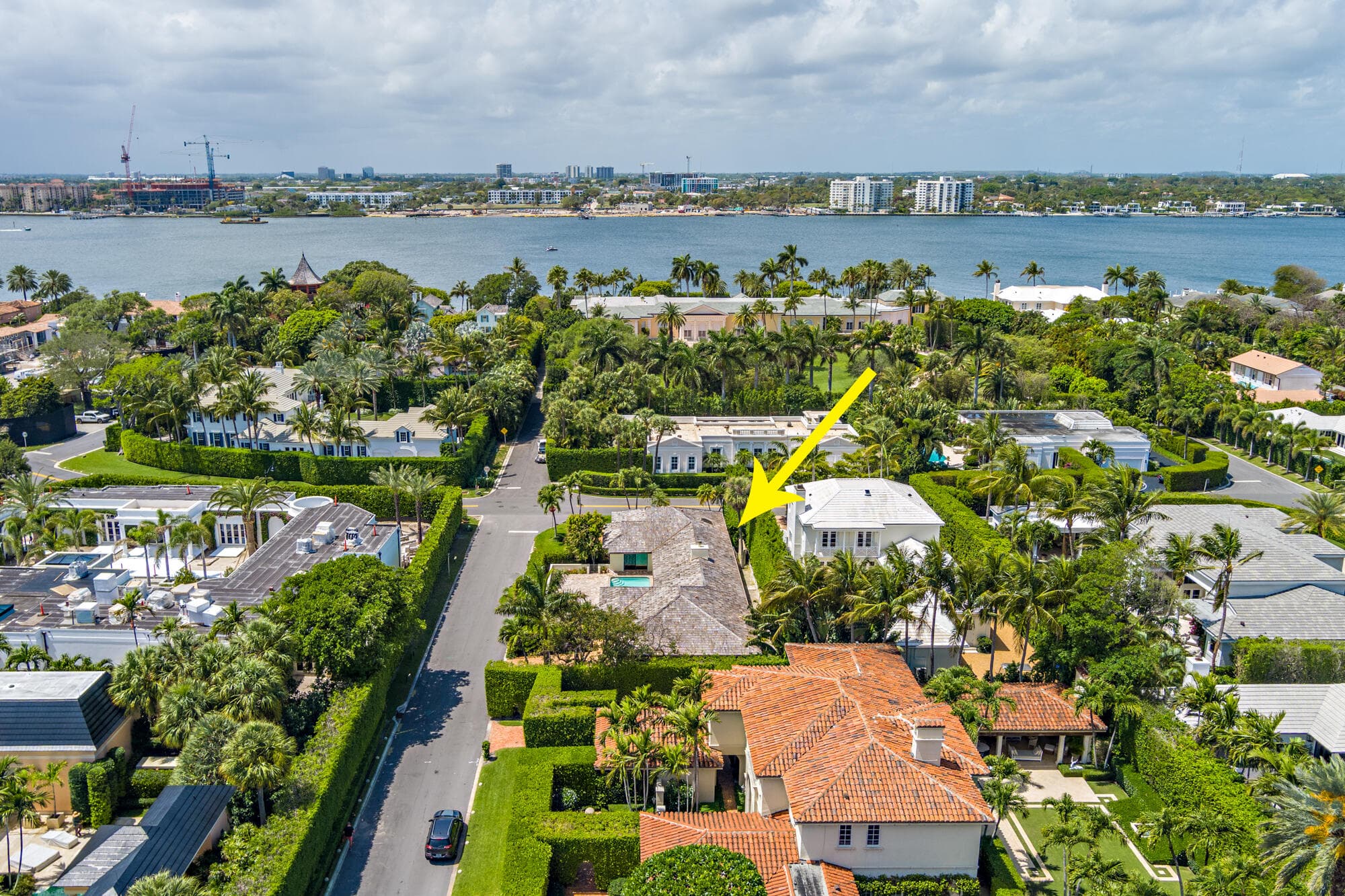 575 N Lake Way, Palm Beach, FL 33480 — photo 4 of 23