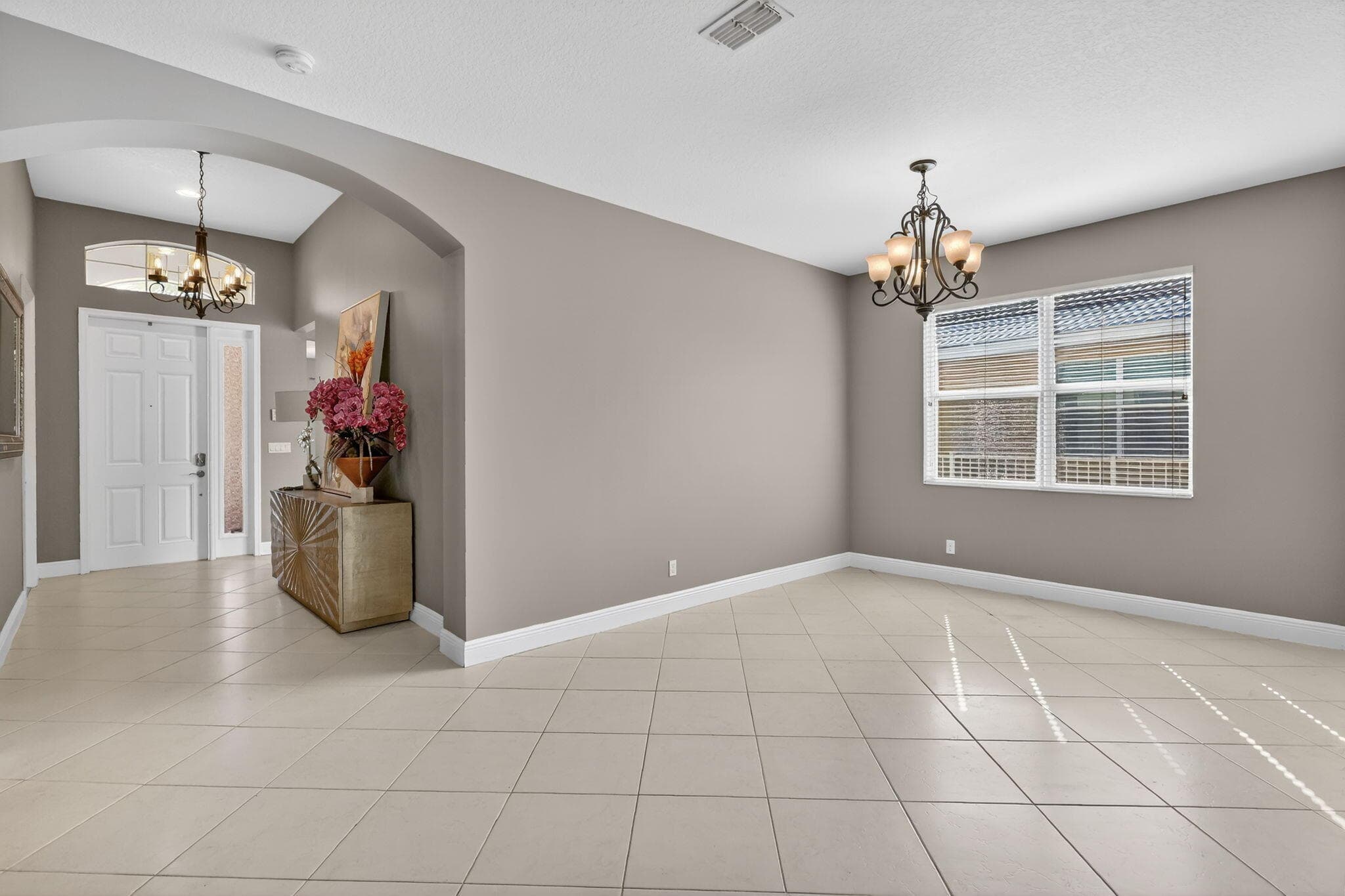 11741 SW Bennington Circle, Port St. Lucie, FL 34987 — photo 4 of 29
