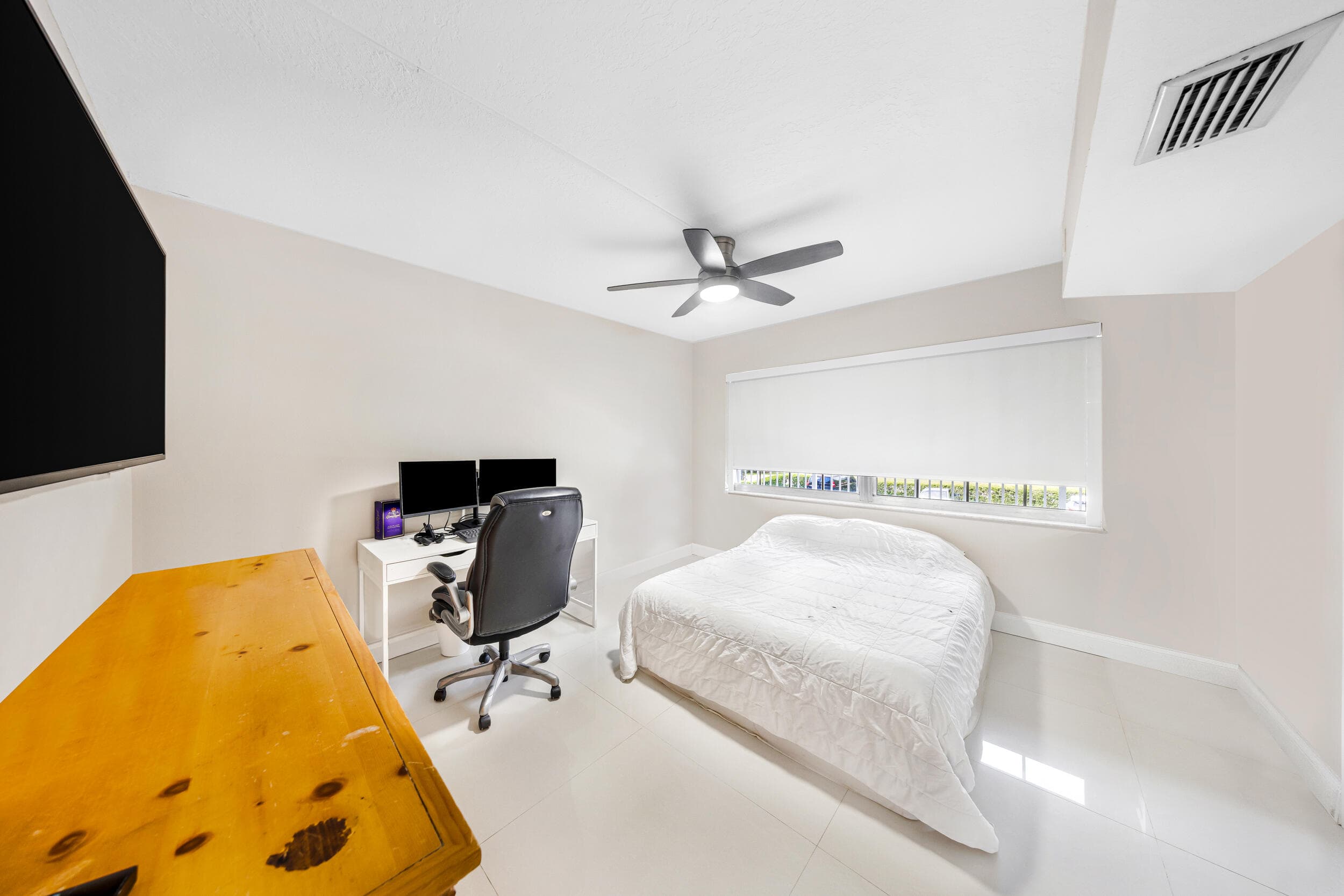 4261 W Palm Aire Drive 204, Pompano Beach, FL 33069 — photo 20 of 37