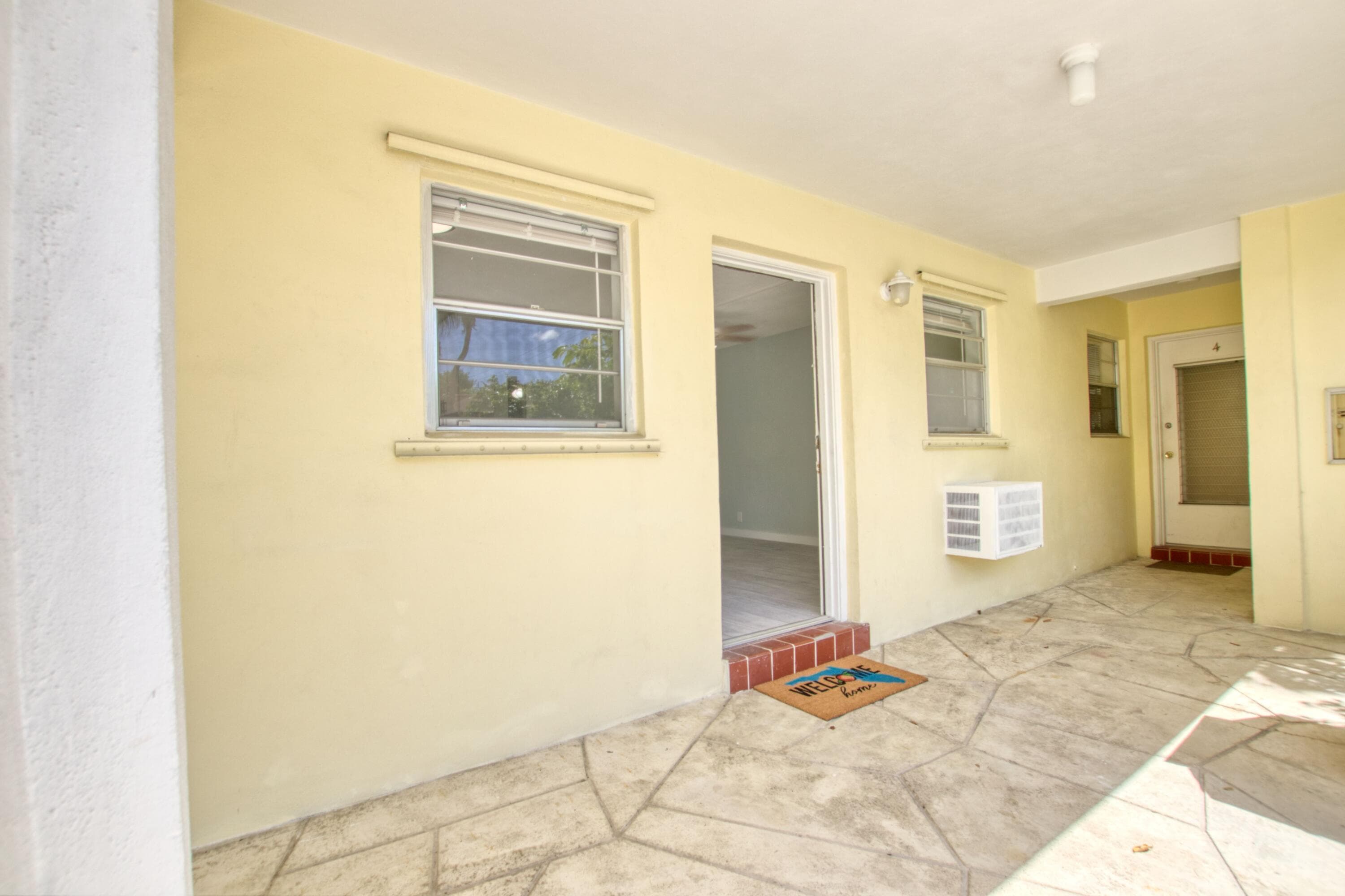 612 2nd Avenue S 3, Lake Worth Beach, FL 33460 — photo 4 of 14
