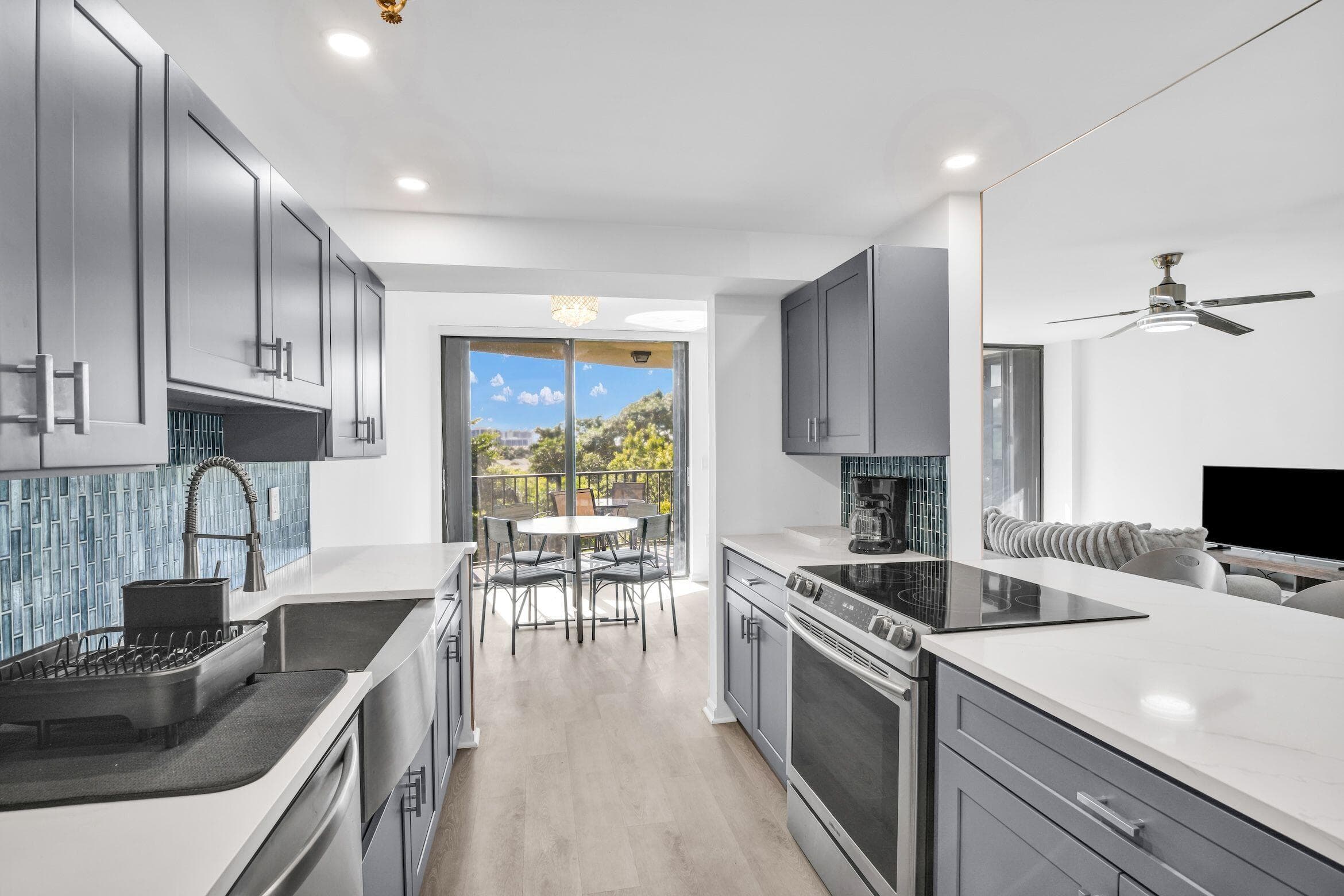 859 Jeffery Street SE 5090, Boca Raton, FL 33487 — photo 1 of 55