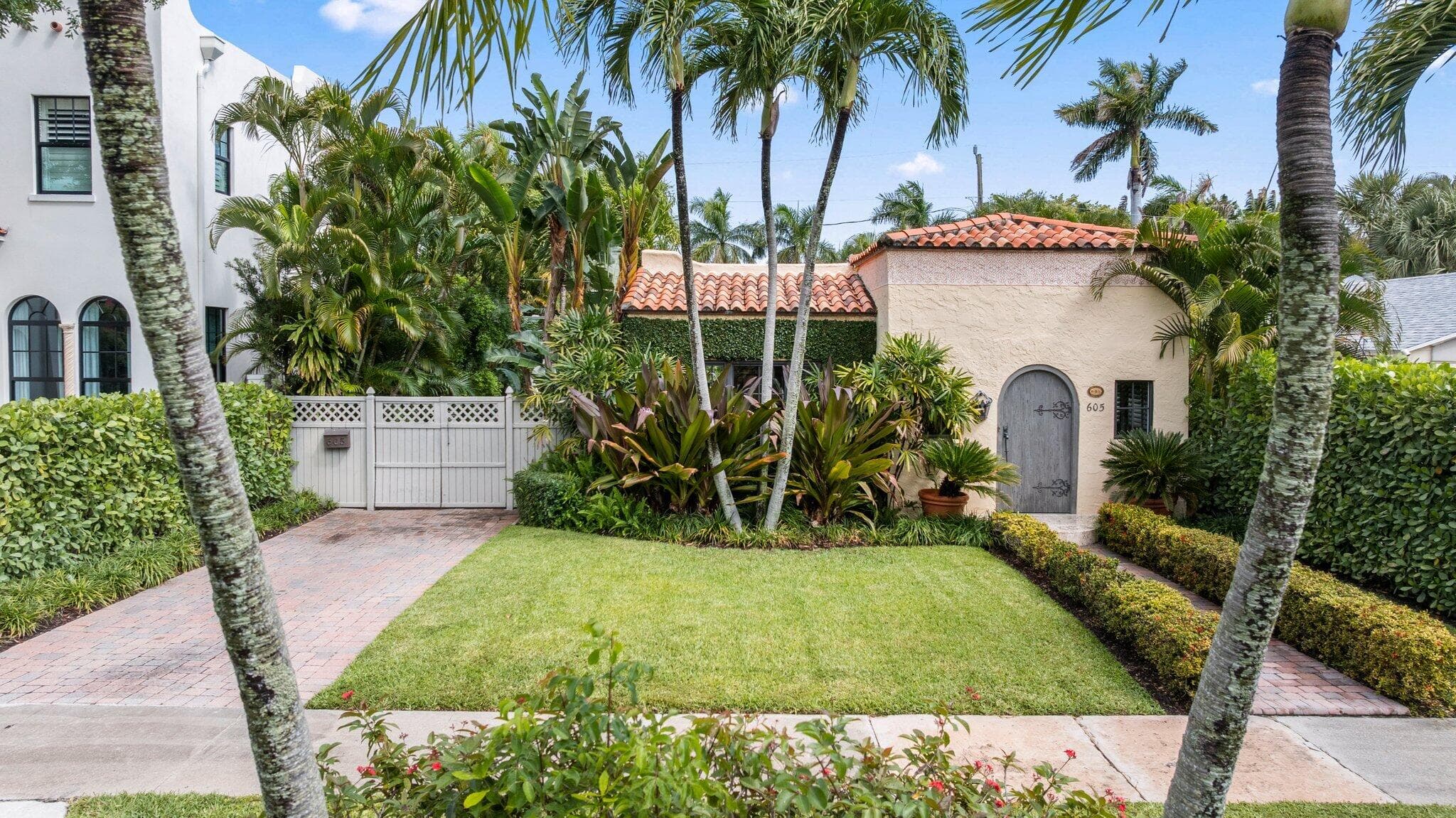 605 Sunset Road, West Palm Beach, FL 33401 — photo 2 of 42