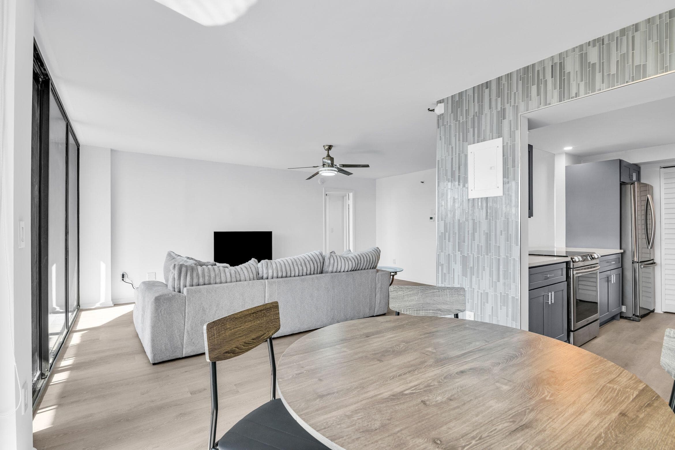 859 Jeffery Street SE 5090, Boca Raton, FL 33487 — photo 10 of 55