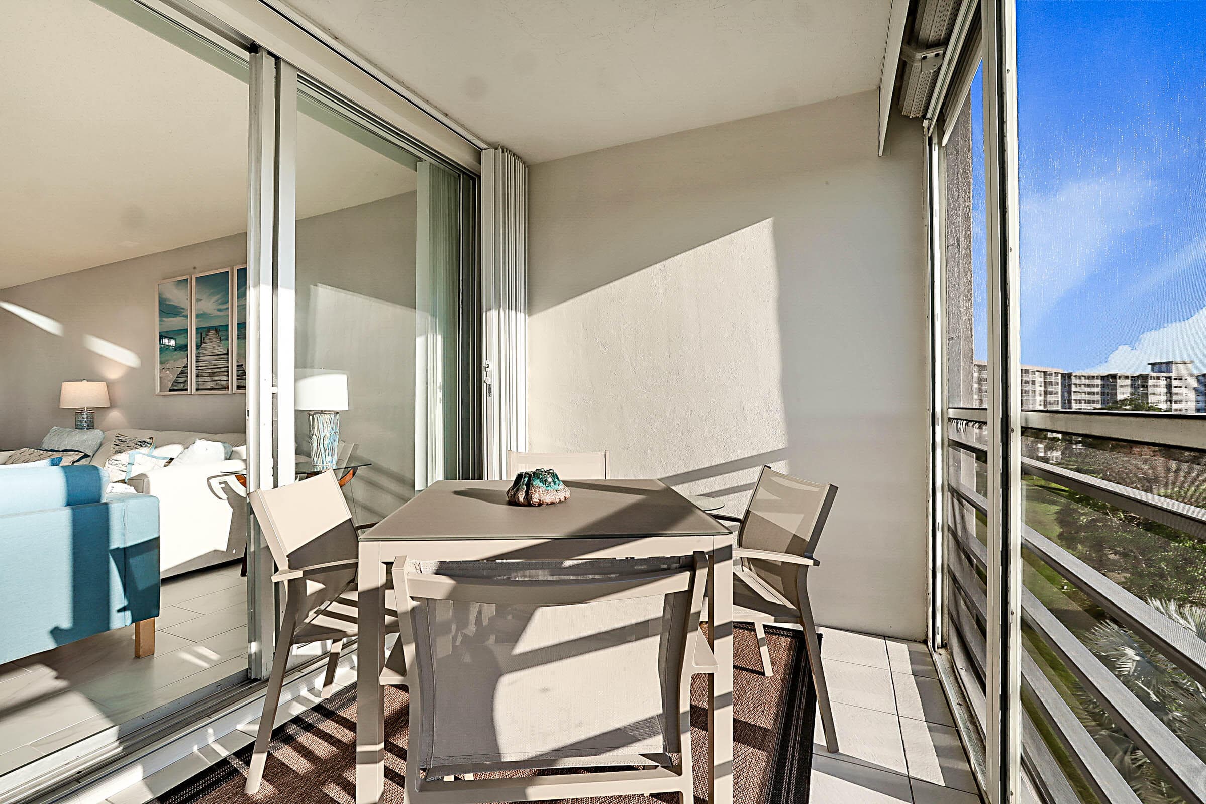 575 Oaks Lane 703, Pompano Beach, FL 33069 — photo 13 of 42