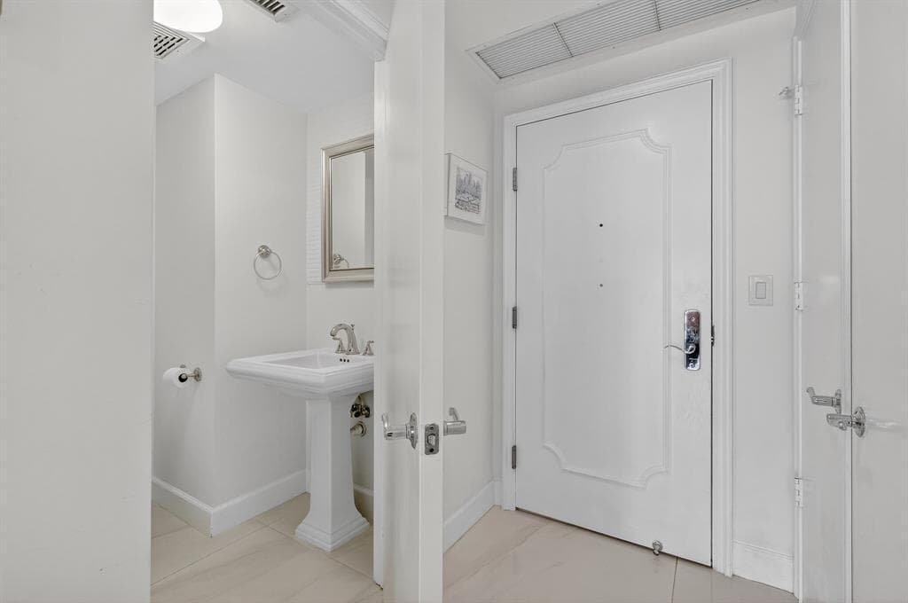 3350 SW 27th Avenue 1207, Coconut Grove, FL 33133 — photo 23 of 45