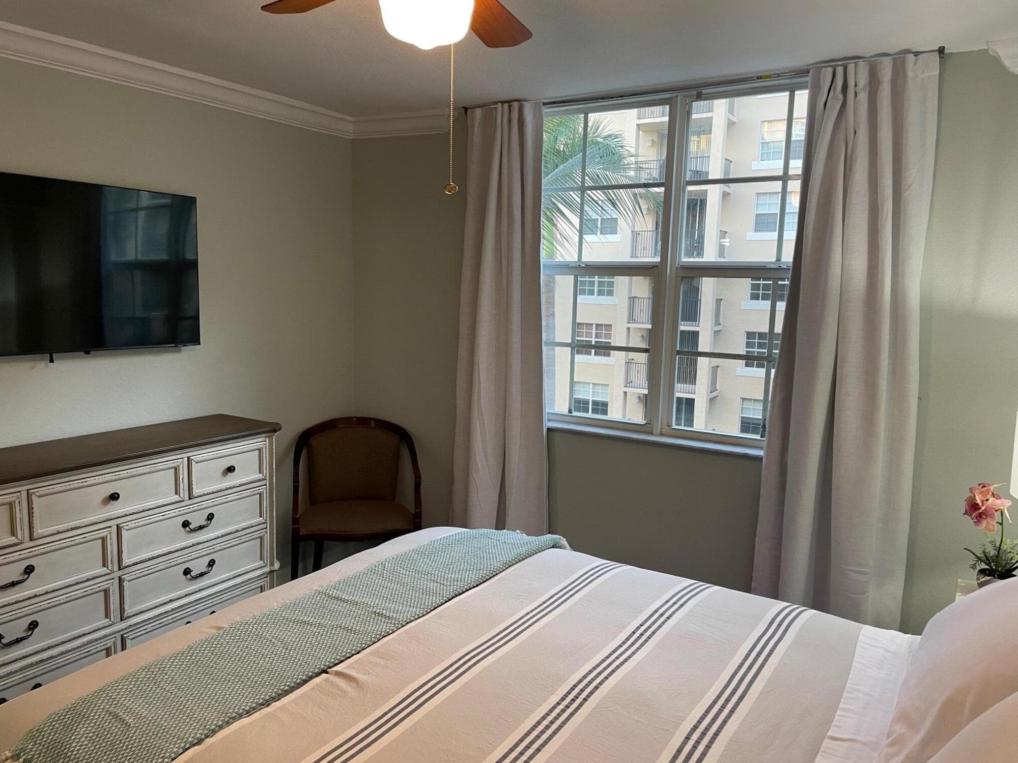 1801 N Flagler Drive 433, West Palm Beach, FL 33407 — photo 11 of 29